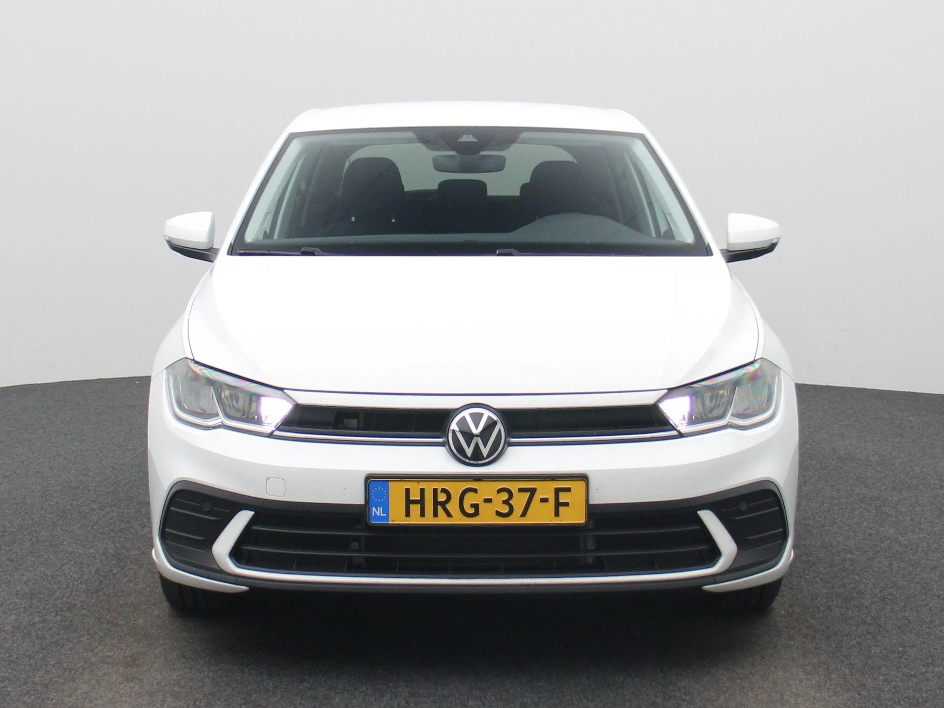 Volkswagen Polo met kenteken HRG-37-F – autofoto 4