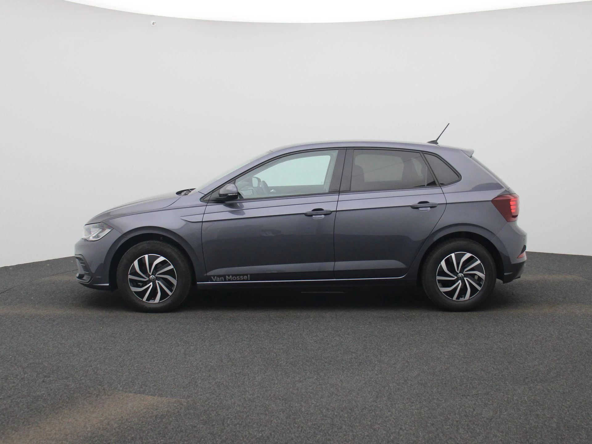 Volkswagen Polo met kenteken HRG-57-F – autofoto 5
