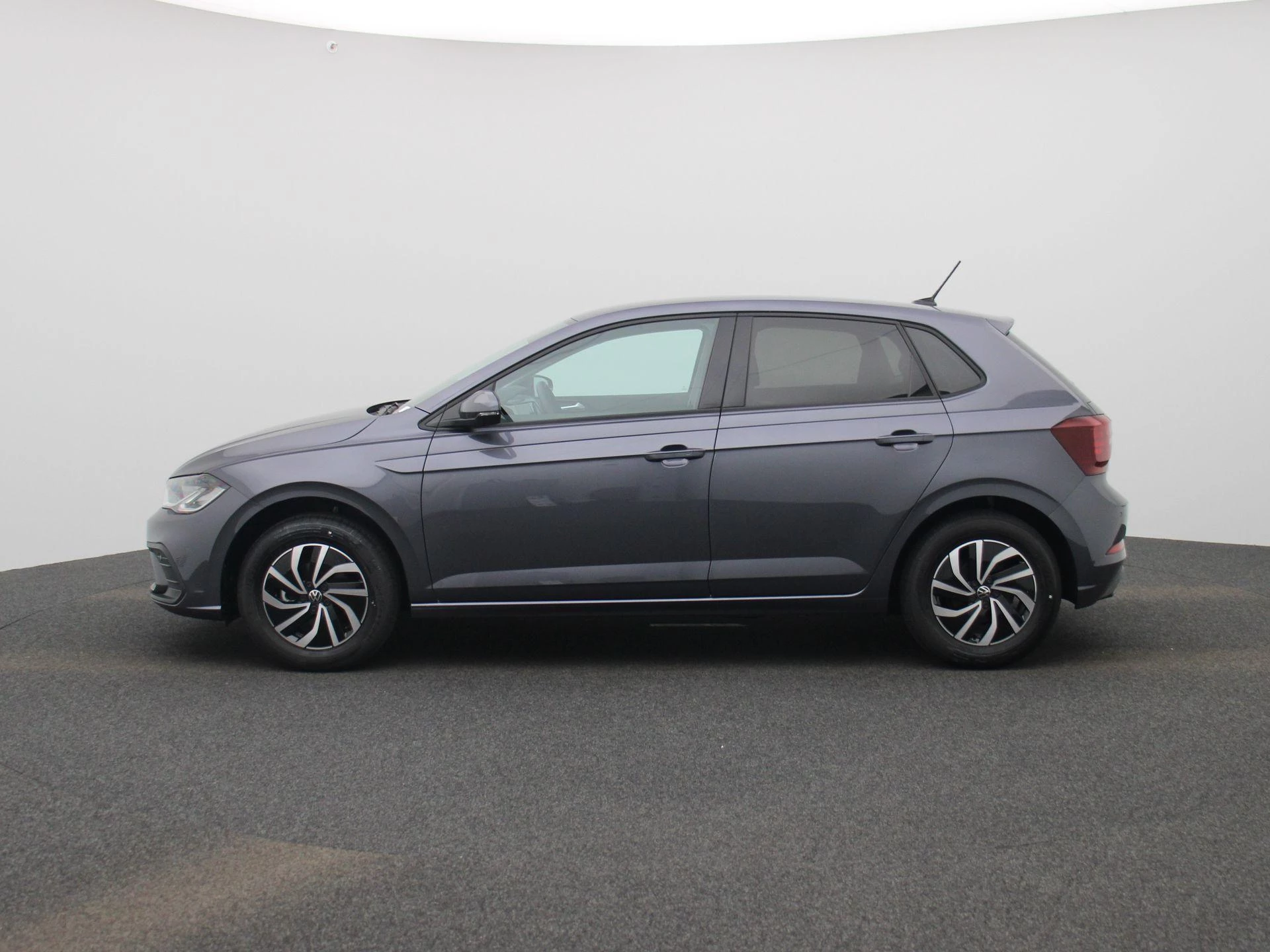 Volkswagen Polo met kenteken HTZ-81-R – autofoto 5