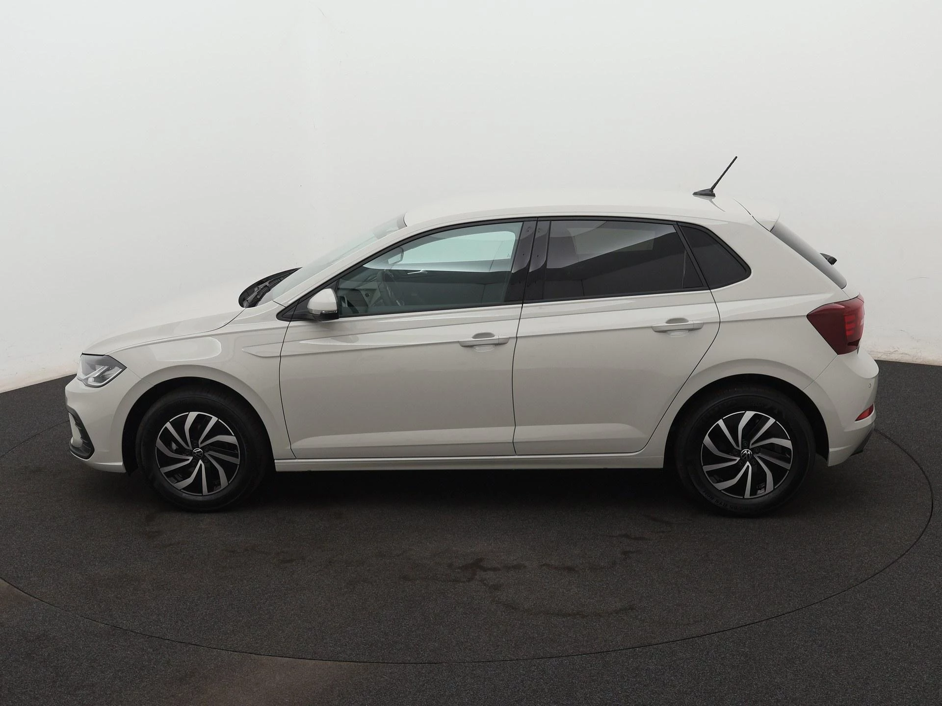 Volkswagen Polo met kenteken HTZ-76-R – autofoto 5