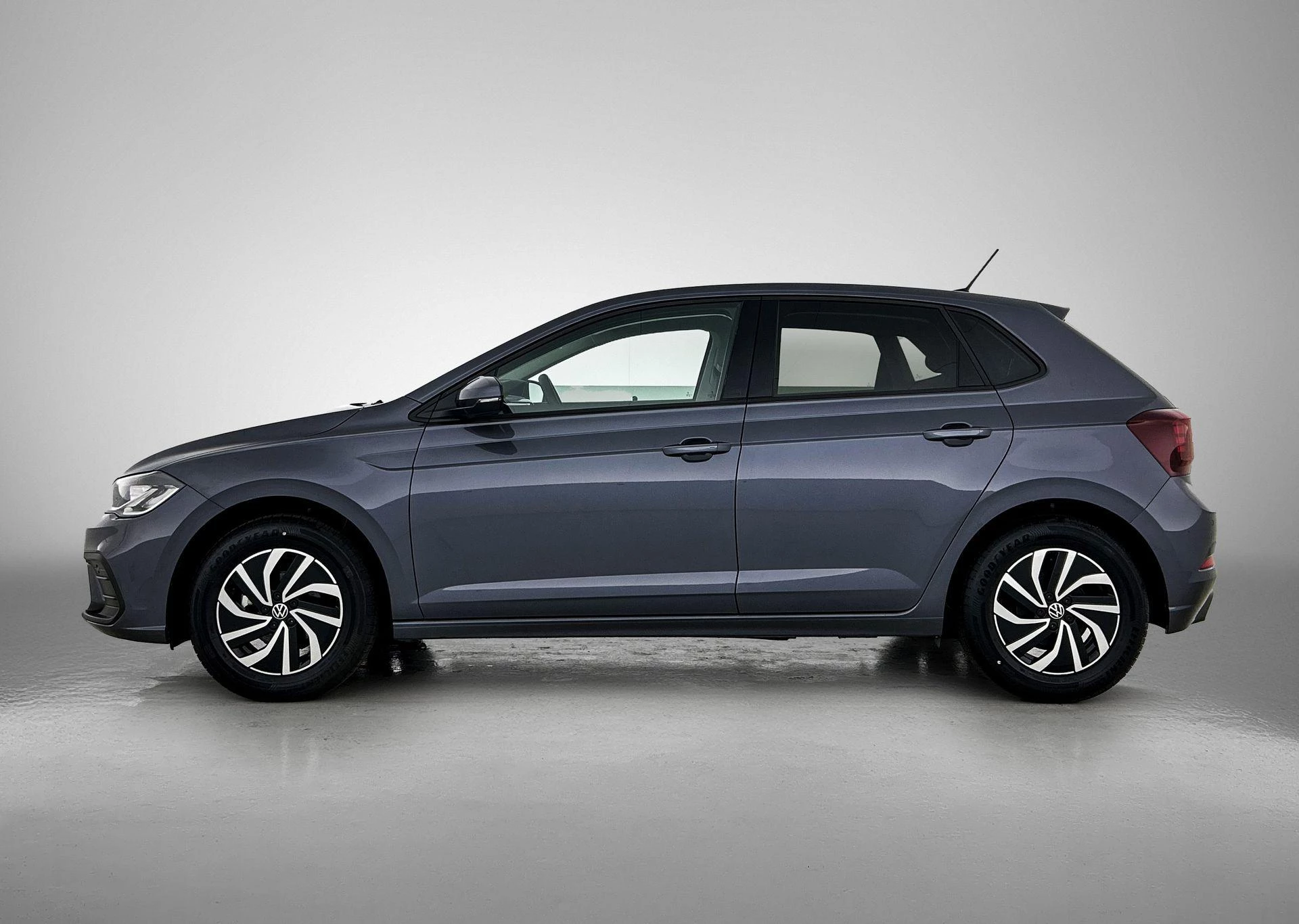 Volkswagen Polo met kenteken HTZ-94-R – autofoto 4