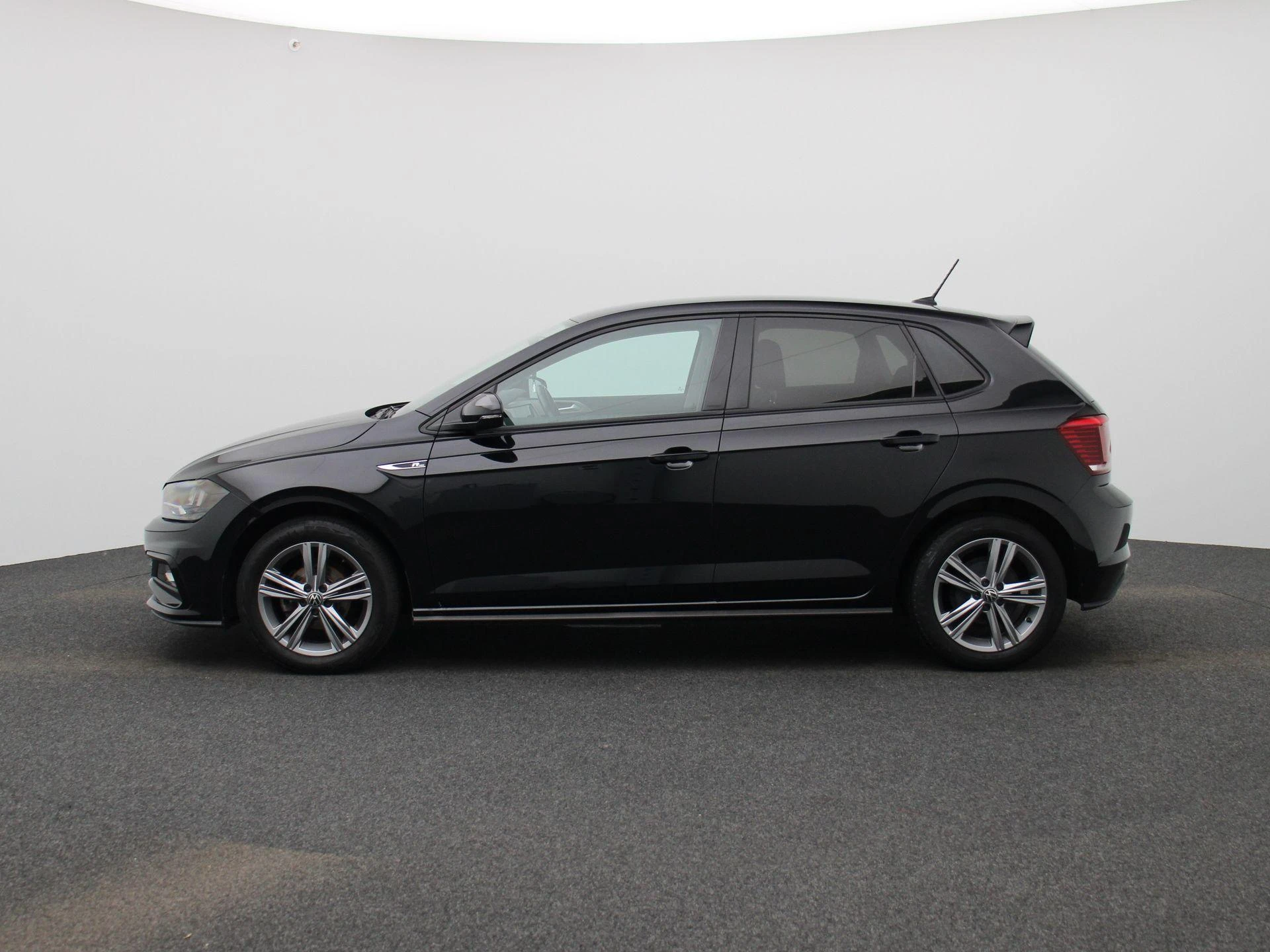 Volkswagen Polo met kenteken L-179-XX – autofoto 5