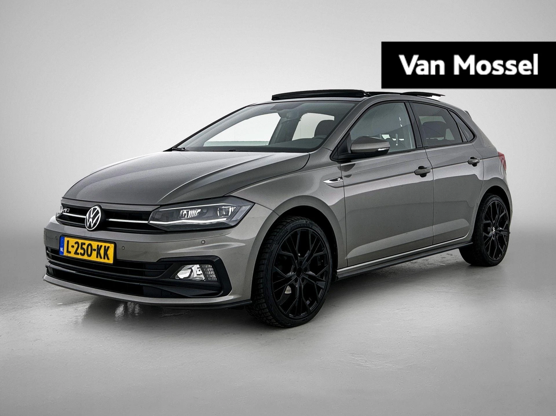 Volkswagen Polo met kenteken L-250-KK – autofoto 2
