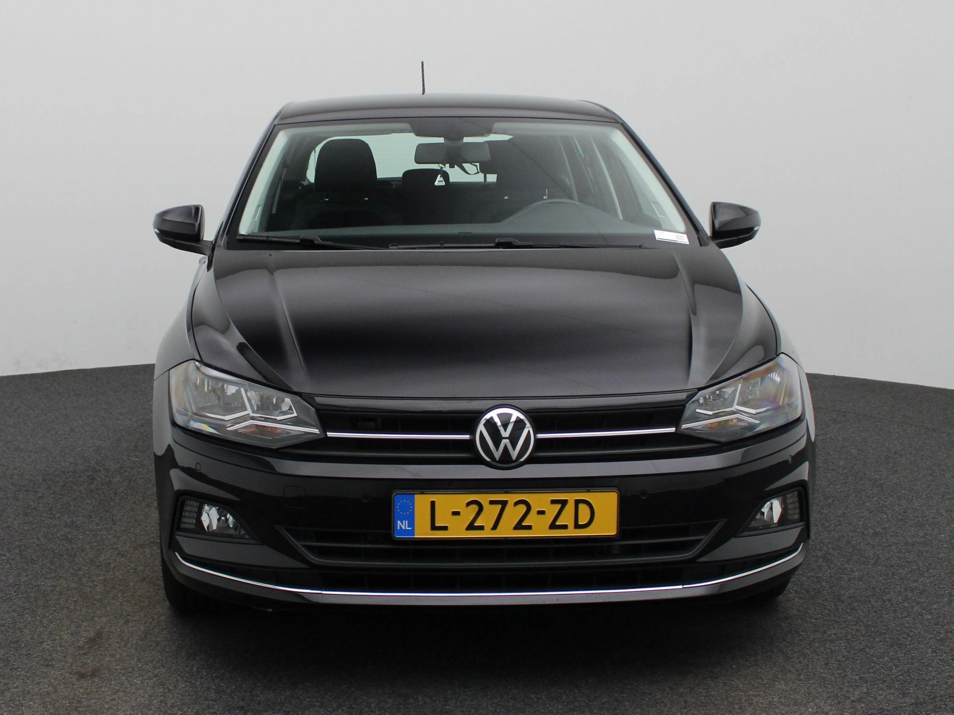 Volkswagen Polo met kenteken L-272-ZD – autofoto 4