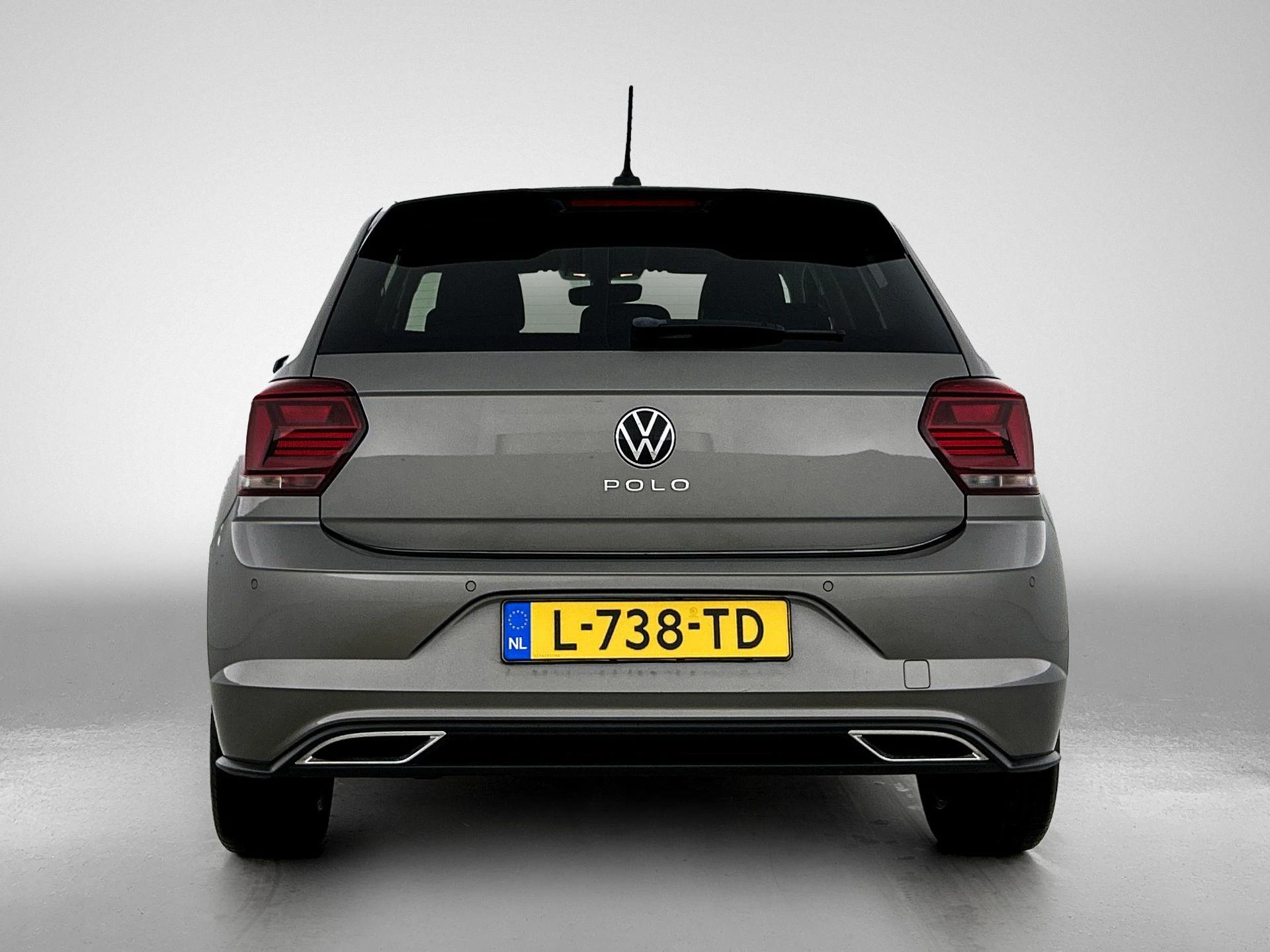 Volkswagen Polo met kenteken L-738-TD – autofoto 5