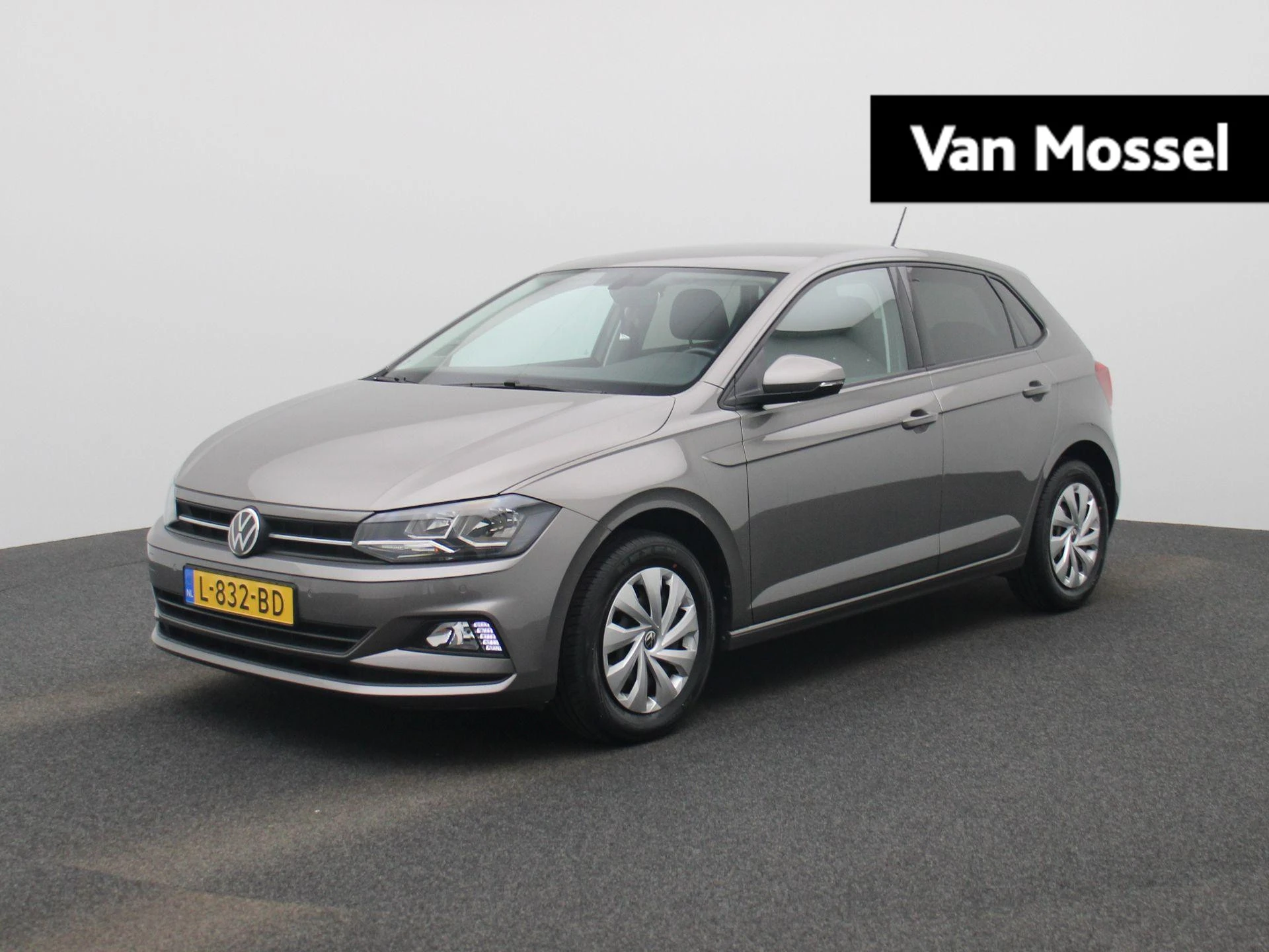 Volkswagen Polo met kenteken L-832-BD – autofoto 2