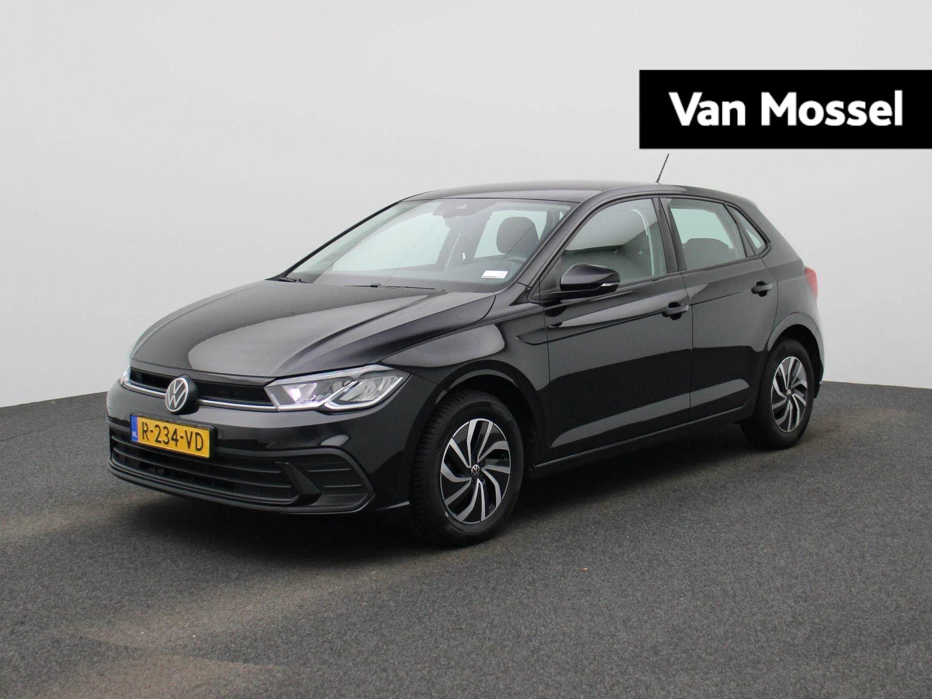 Volkswagen Polo met kenteken R-234-VD – autofoto 2