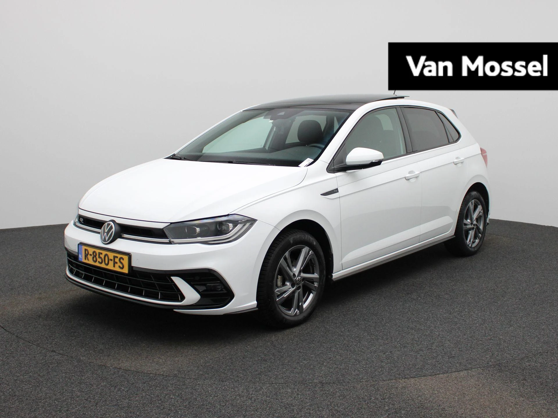 Volkswagen Polo met kenteken R-850-FS – autofoto 2