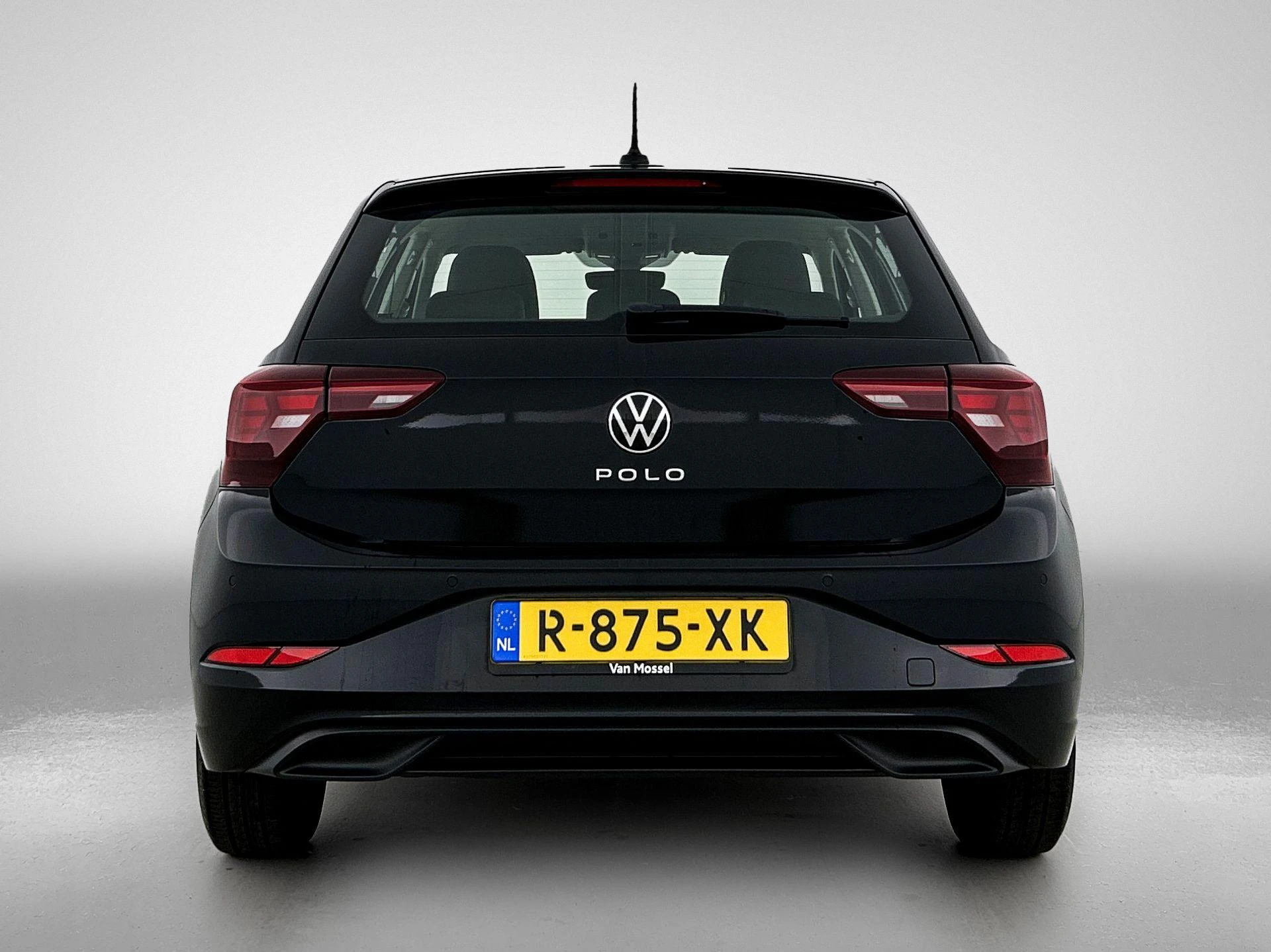 Volkswagen Polo met kenteken R-875-XK – autofoto 5