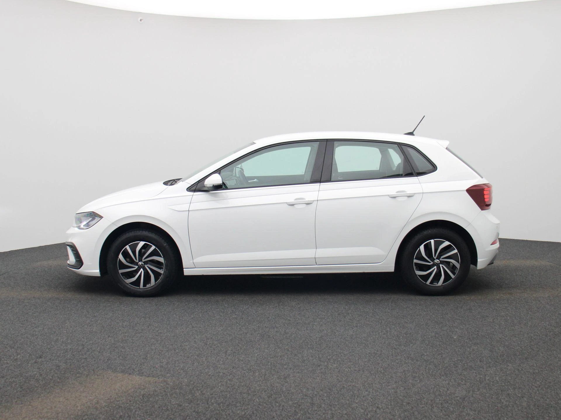 Volkswagen Polo met kenteken S-422-GT – autofoto 5