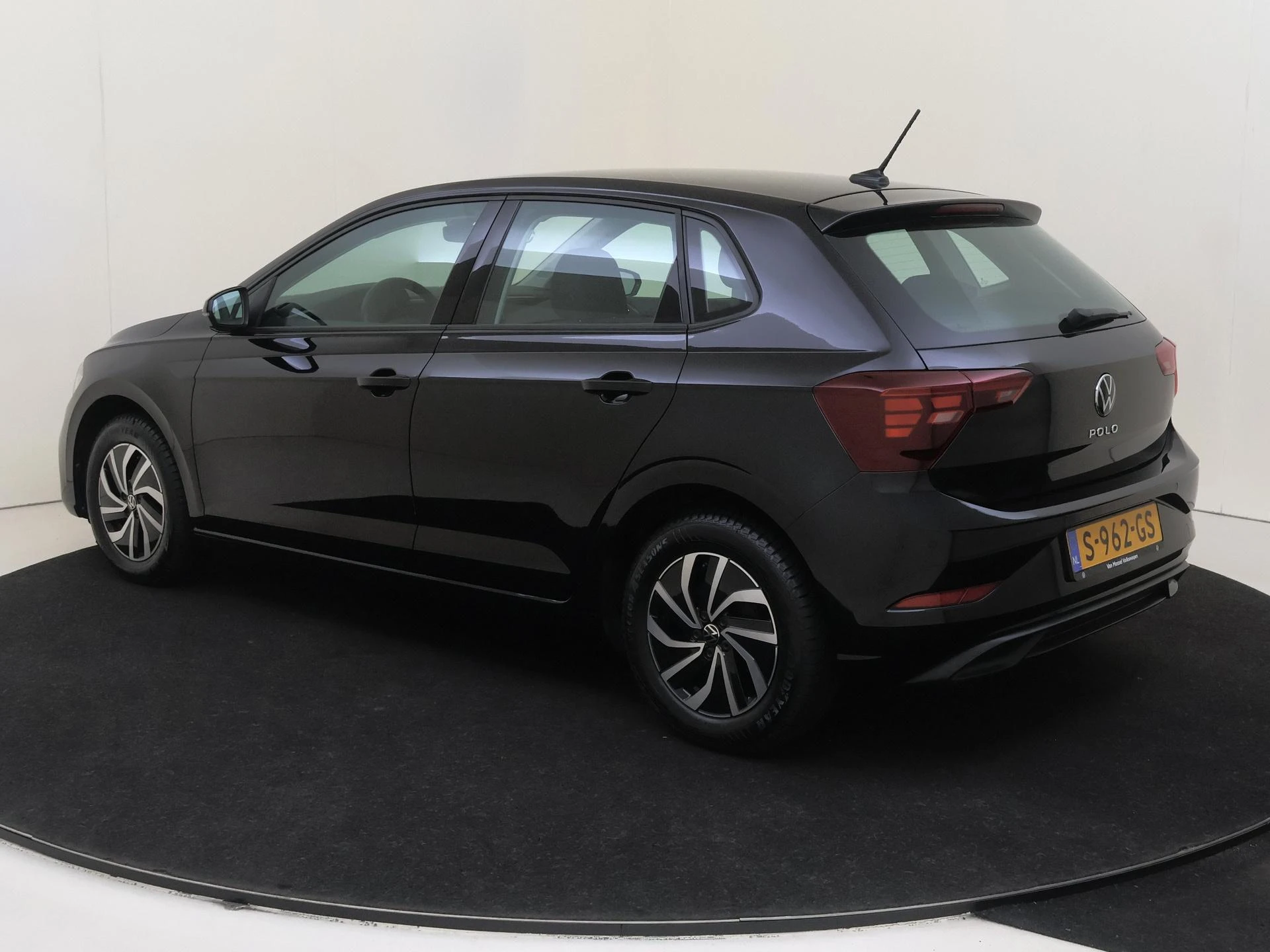 Volkswagen Polo met kenteken S-962-GS – autofoto 4