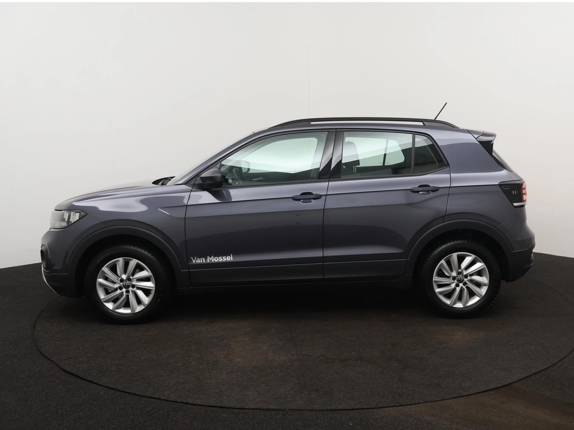 Volkswagen T-Cross met kenteken 58100 – autofoto 3