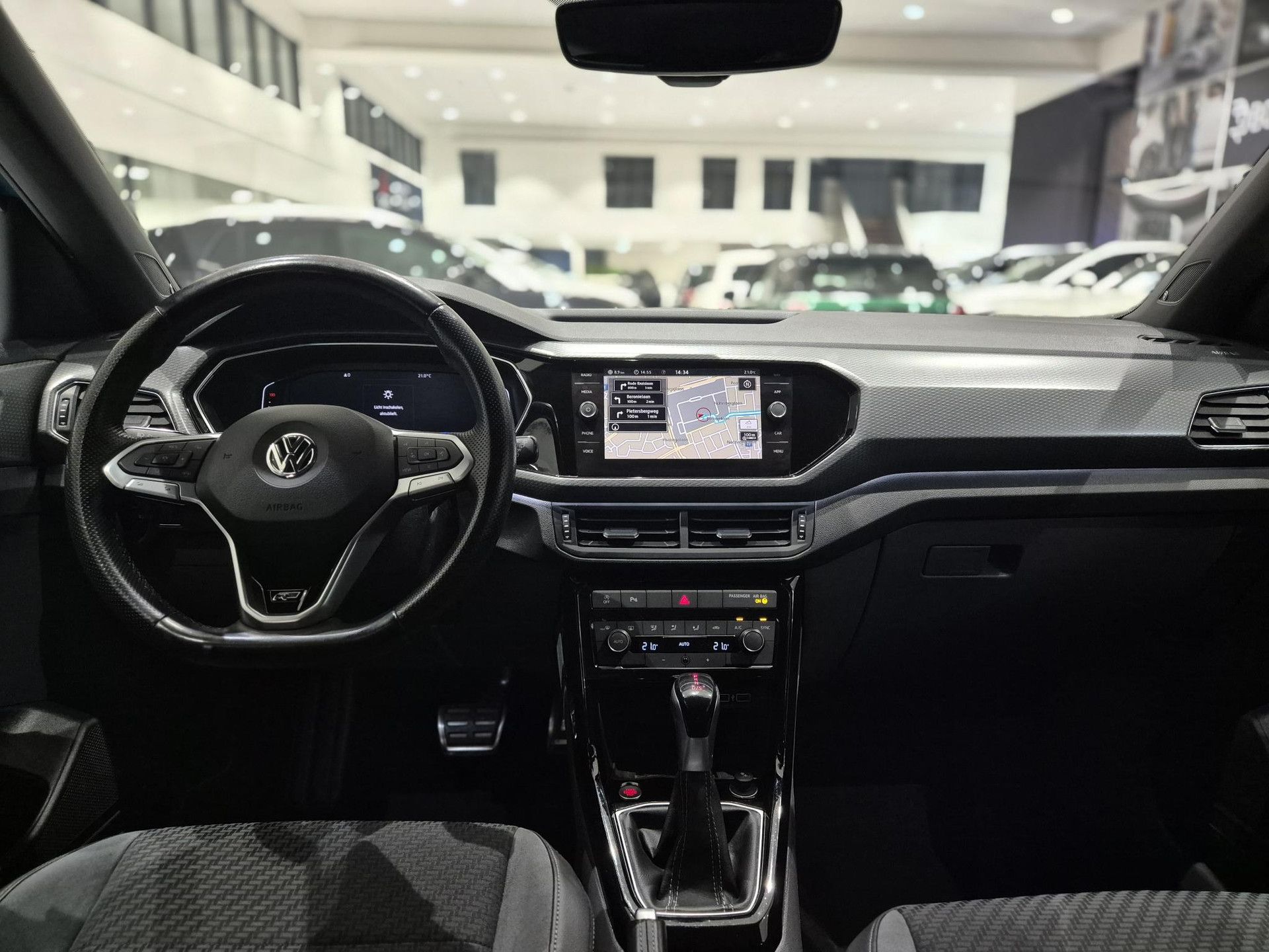 Volkswagen T-Cross met kenteken J-981-NG – autofoto 3