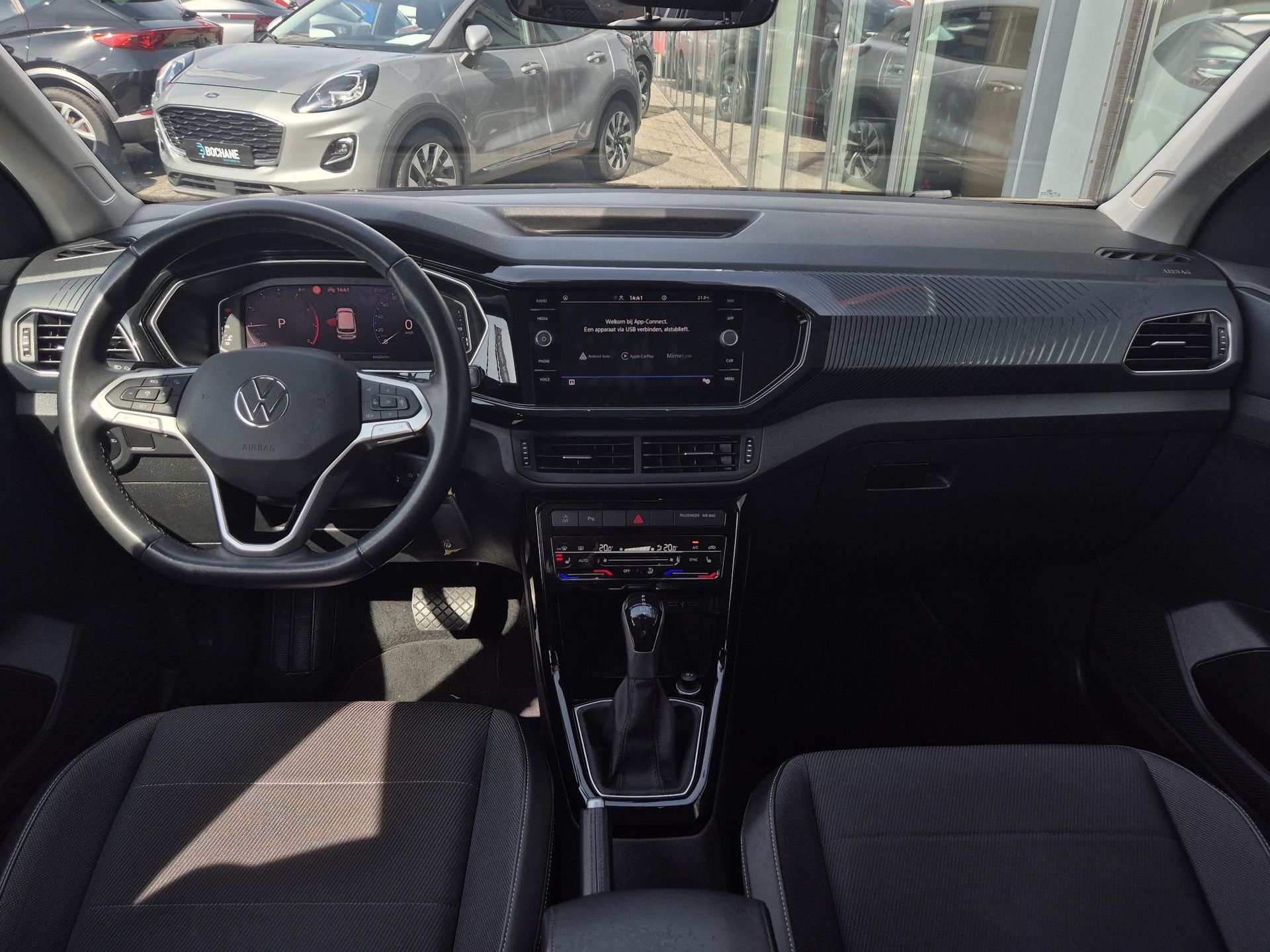 Volkswagen T-Cross met kenteken KPZ-39-G – autofoto 3