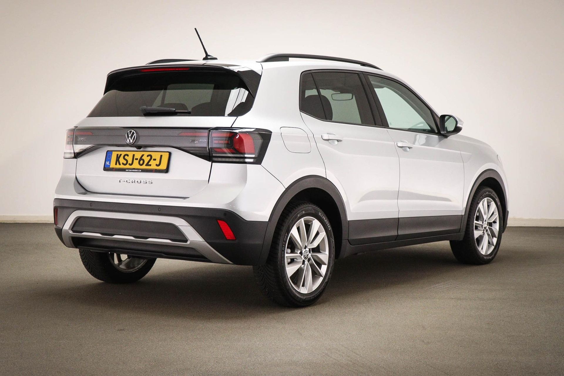 Volkswagen T-Cross met kenteken KSJ-62-J – autofoto 2