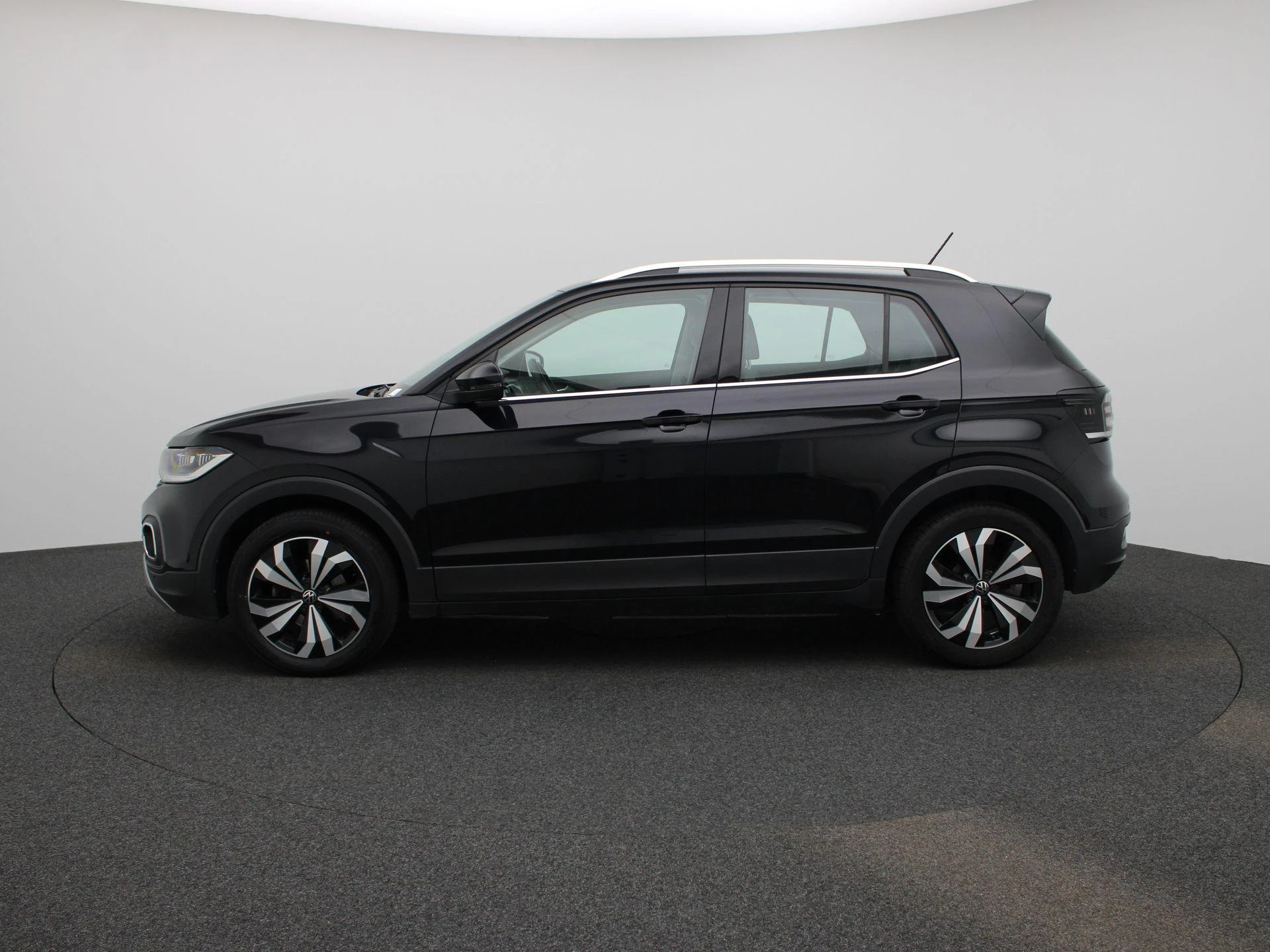 Volkswagen T-Cross met kenteken KZV-56-X – autofoto 5