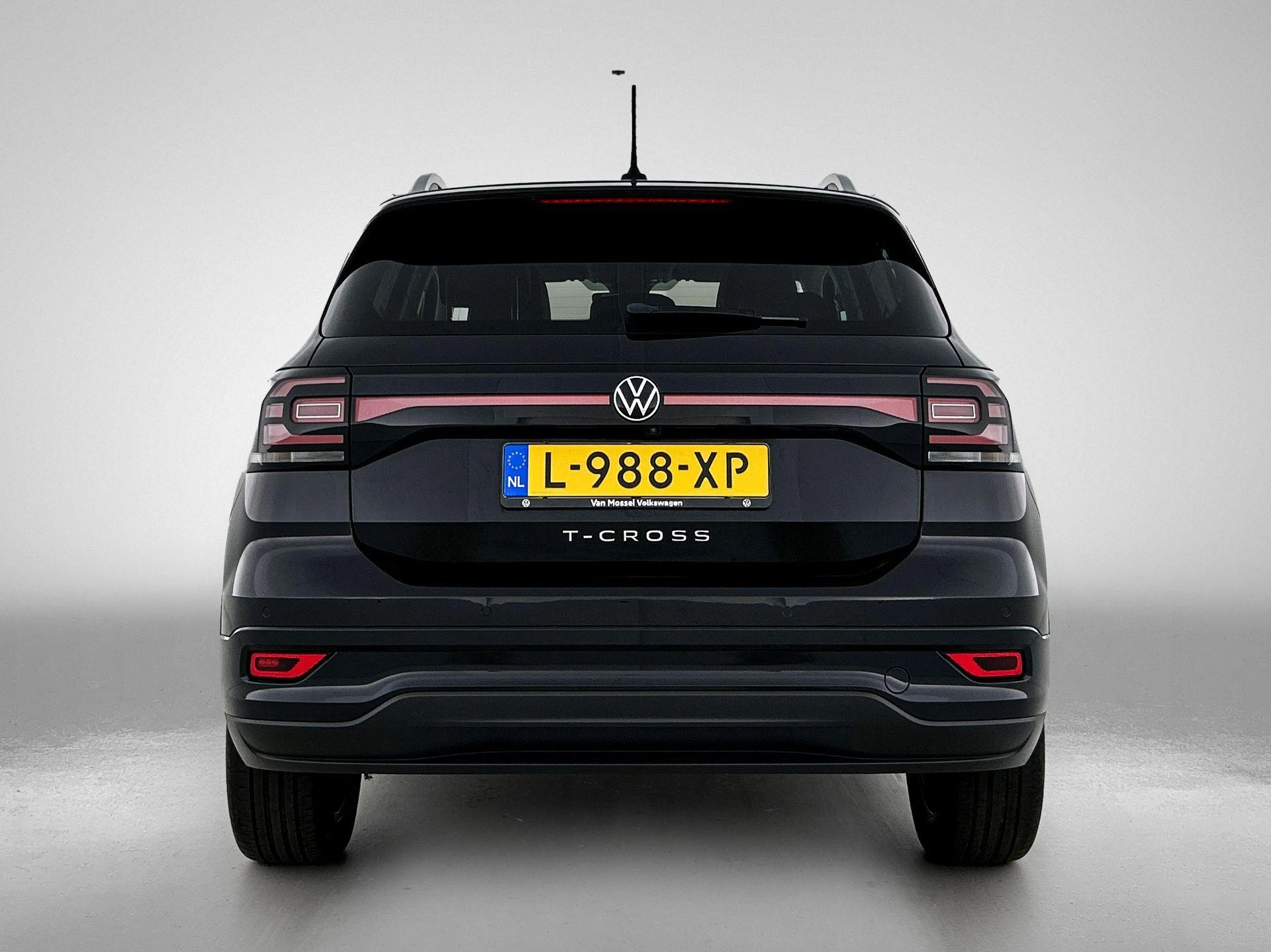 Volkswagen T-Cross met kenteken L-988-XP – autofoto 5