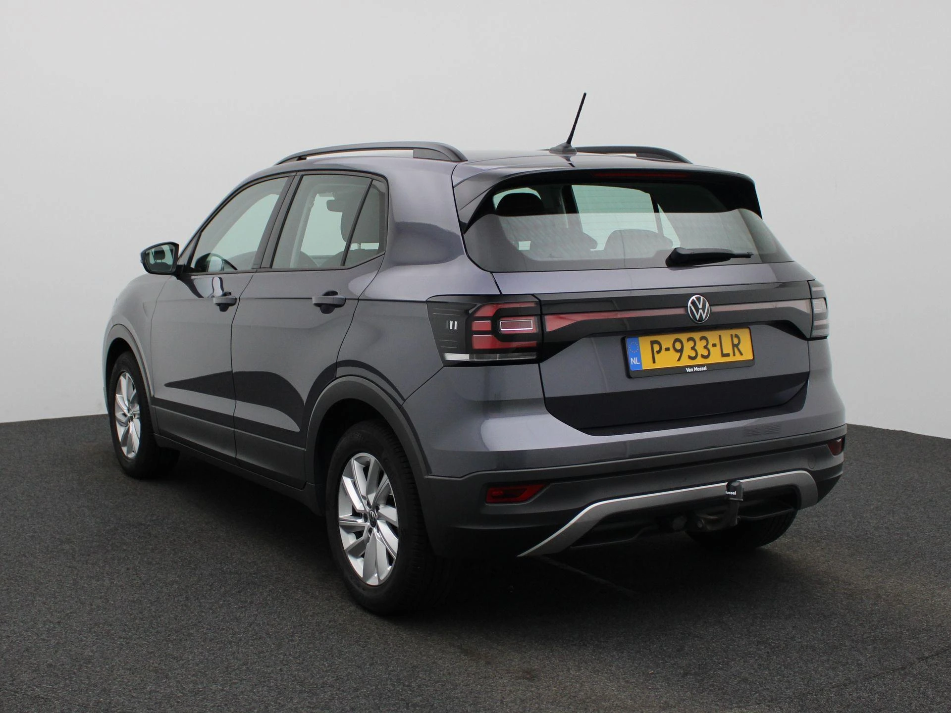Volkswagen T-Cross met kenteken P-933-LR – autofoto 3