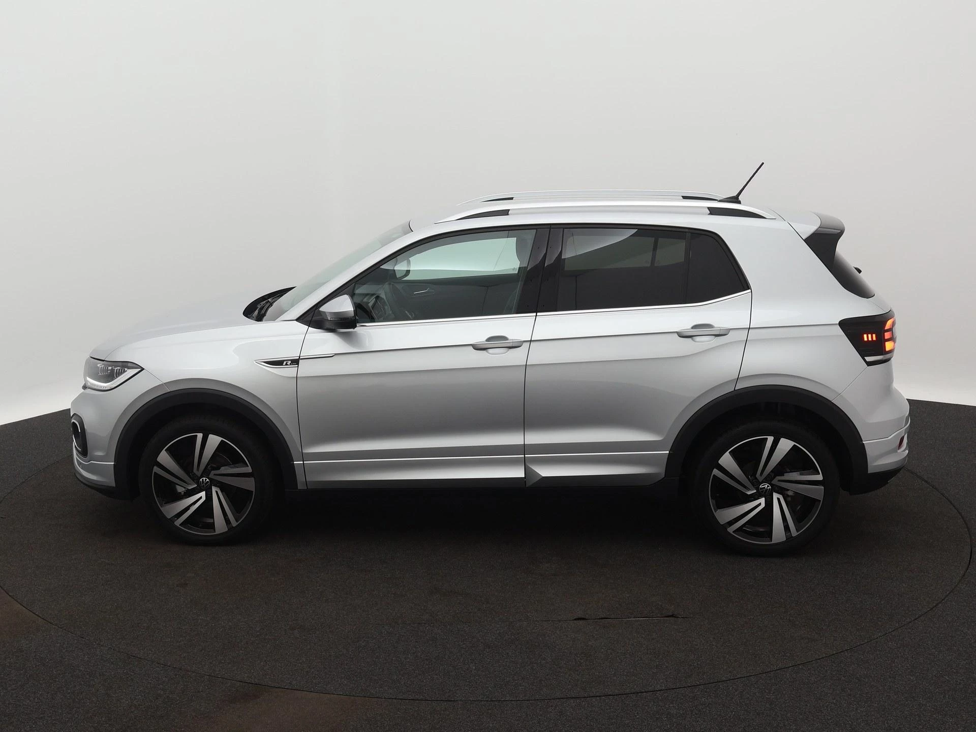 Volkswagen T-Cross met kenteken T-603-TD – autofoto 4