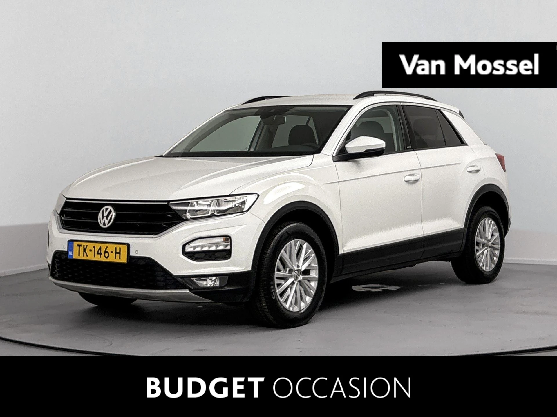 Volkswagen T-Roc met kenteken 51100 – autofoto 2