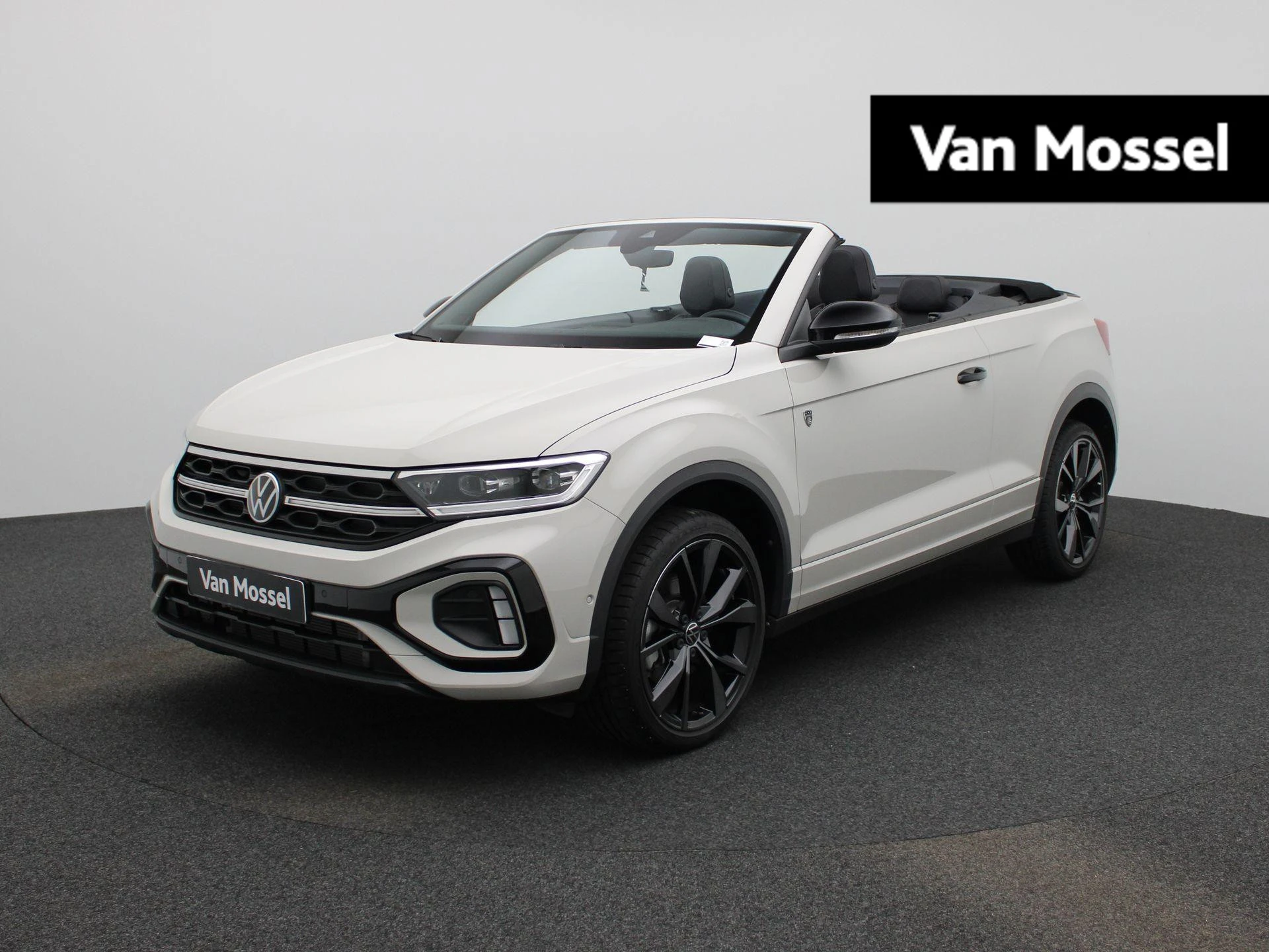 Volkswagen T-Roc – autofoto 2
