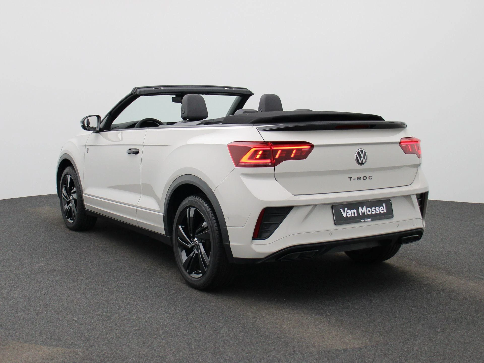 Volkswagen T-Roc – autofoto 3