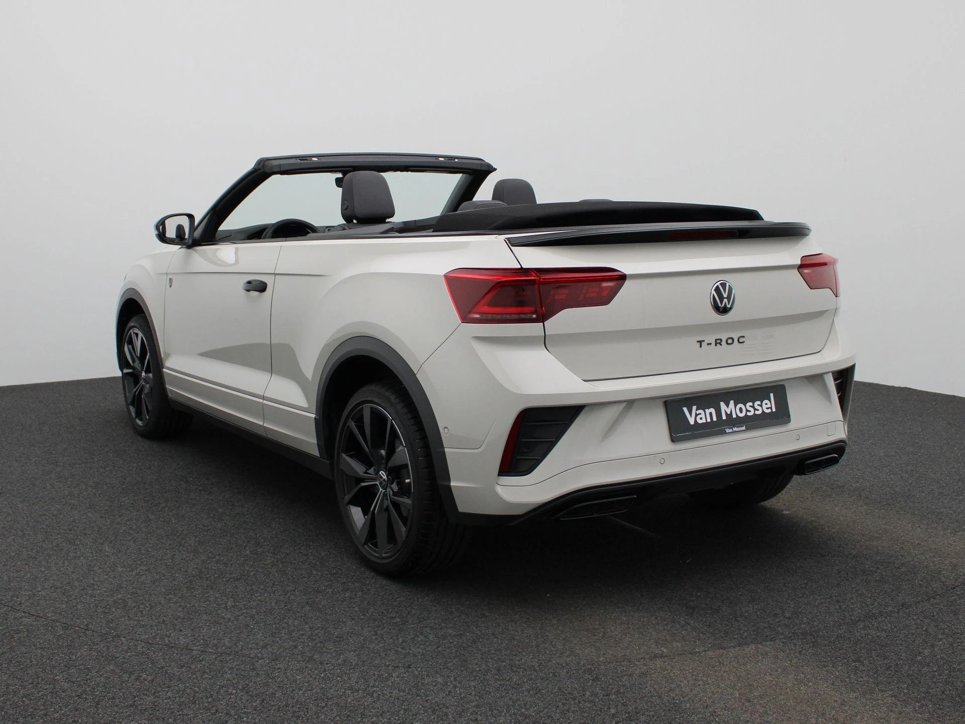 Volkswagen T-Roc – autofoto 3