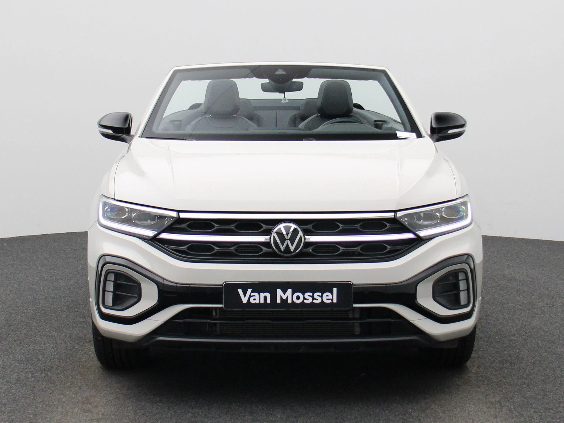 Volkswagen T-Roc – autofoto 4