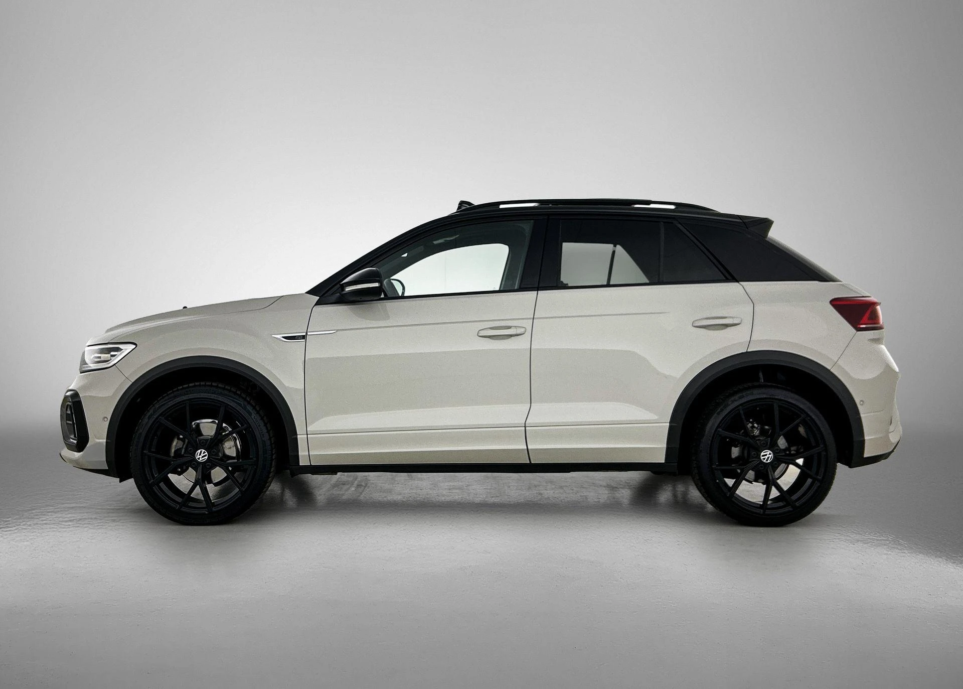 Volkswagen T-Roc – autofoto 4