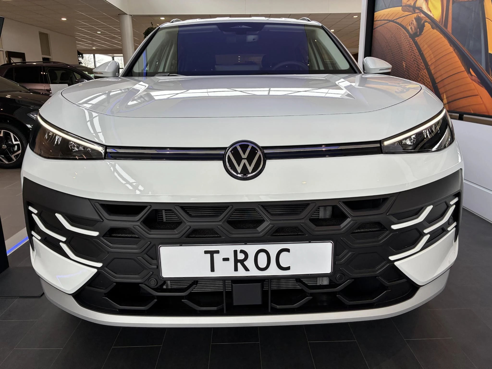Volkswagen T-Roc – autofoto 4