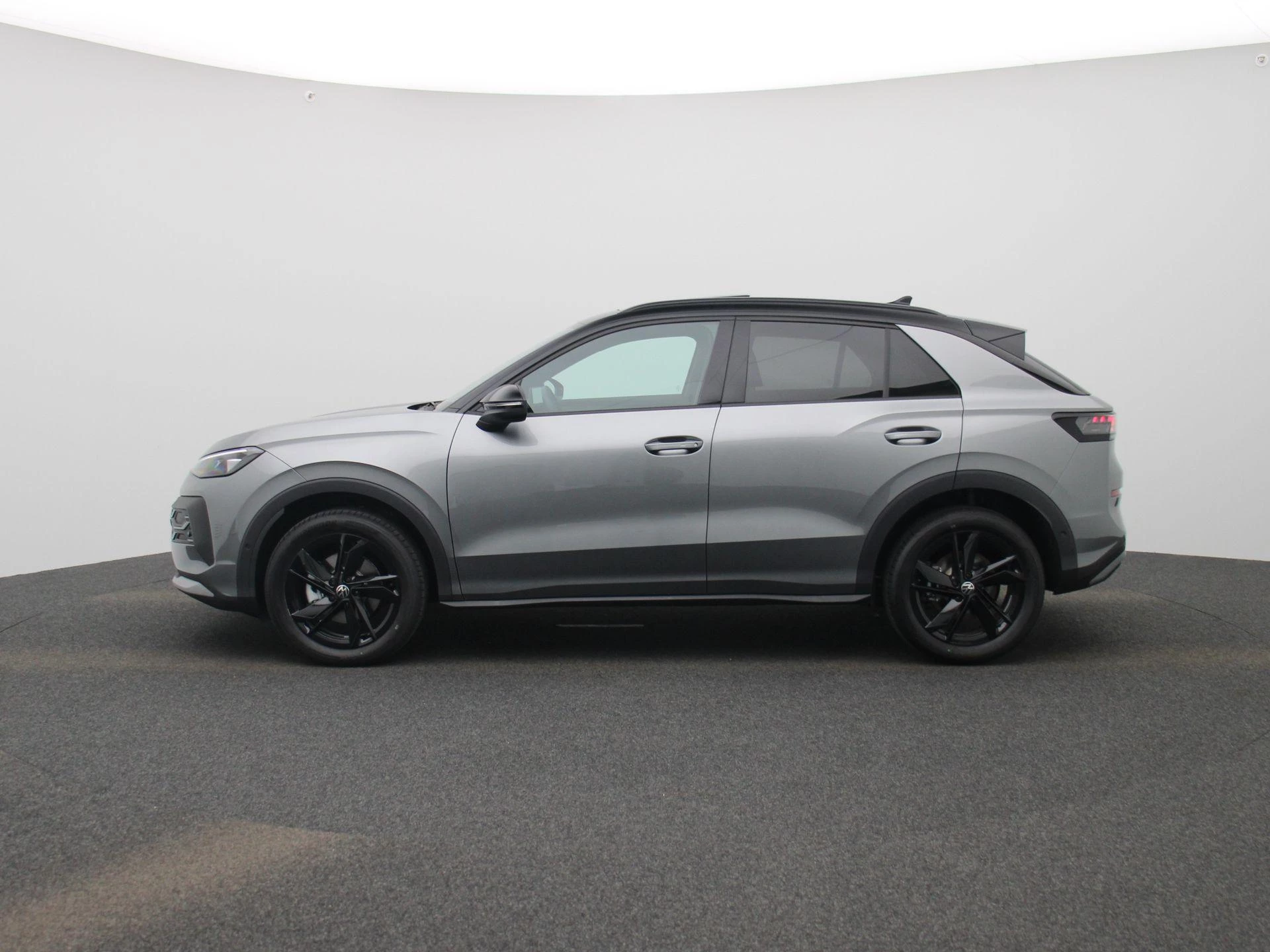 Volkswagen T-Roc – autofoto 5
