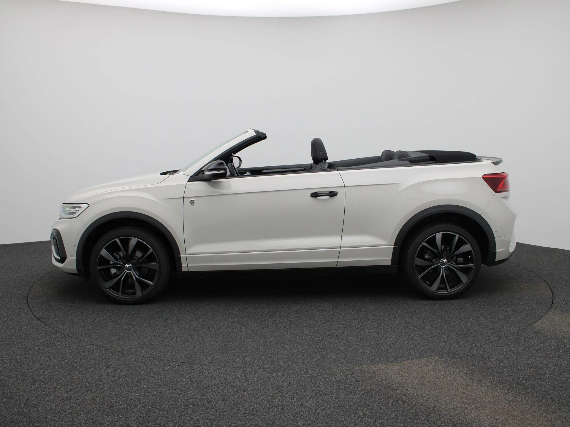 Volkswagen T-Roc – autofoto 5