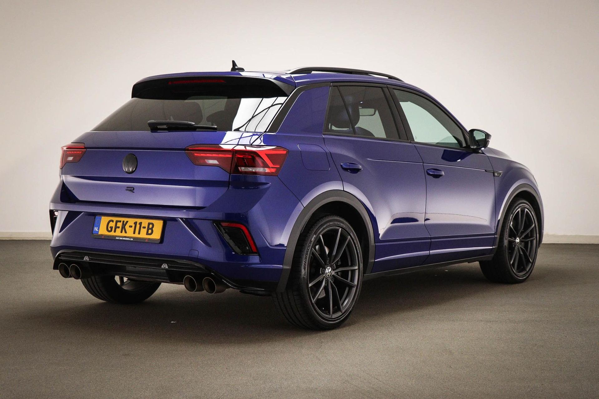 Volkswagen T-Roc met kenteken GFK-11-B – autofoto 2