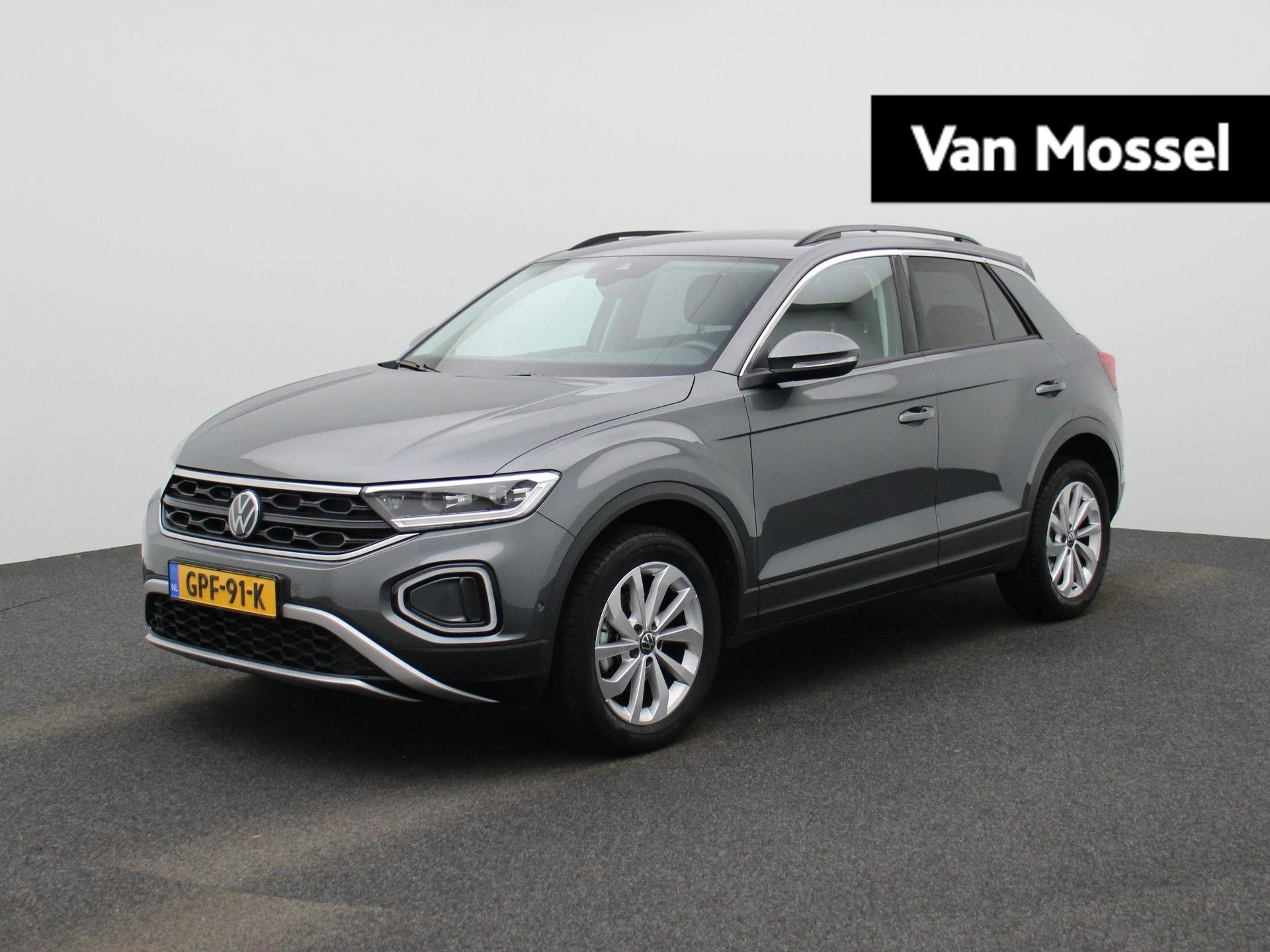 Volkswagen T-Roc met kenteken GPF-91-K – autofoto 2