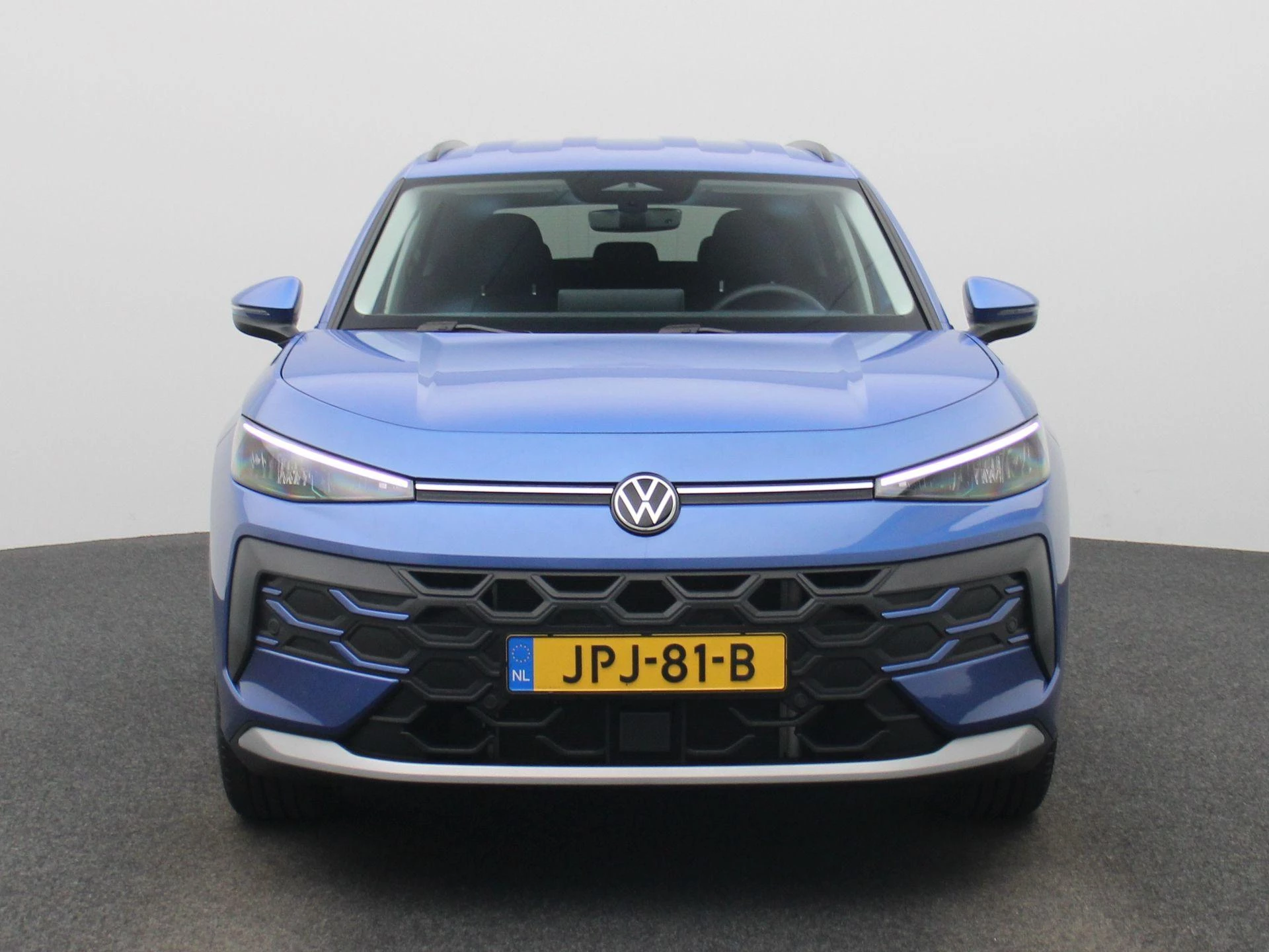 Volkswagen T-Roc met kenteken JPJ-81-B – autofoto 4