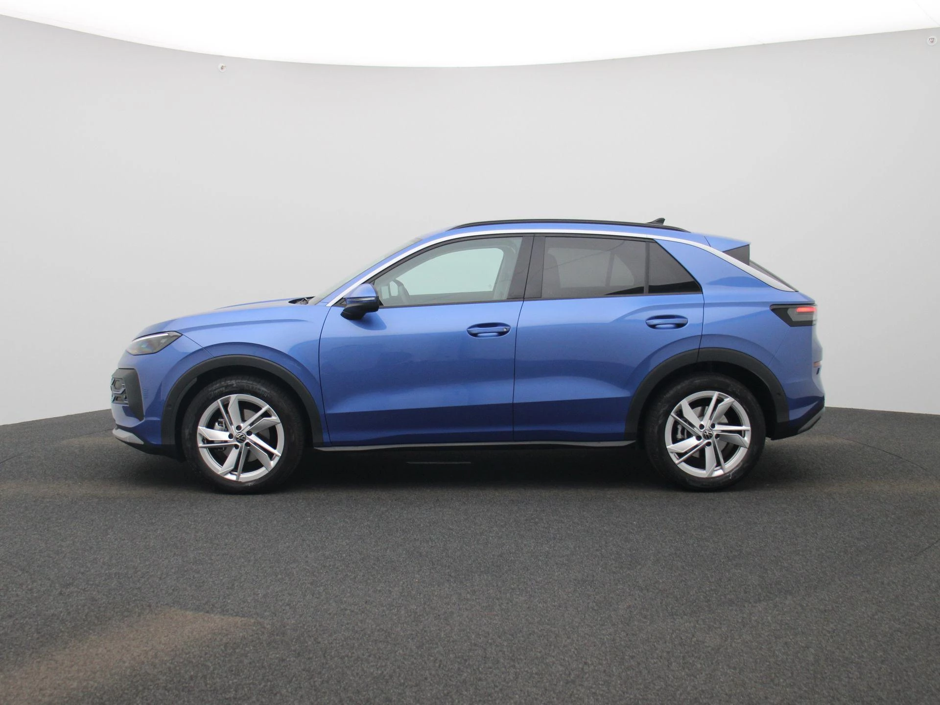 Volkswagen T-Roc met kenteken JPJ-81-B – autofoto 5