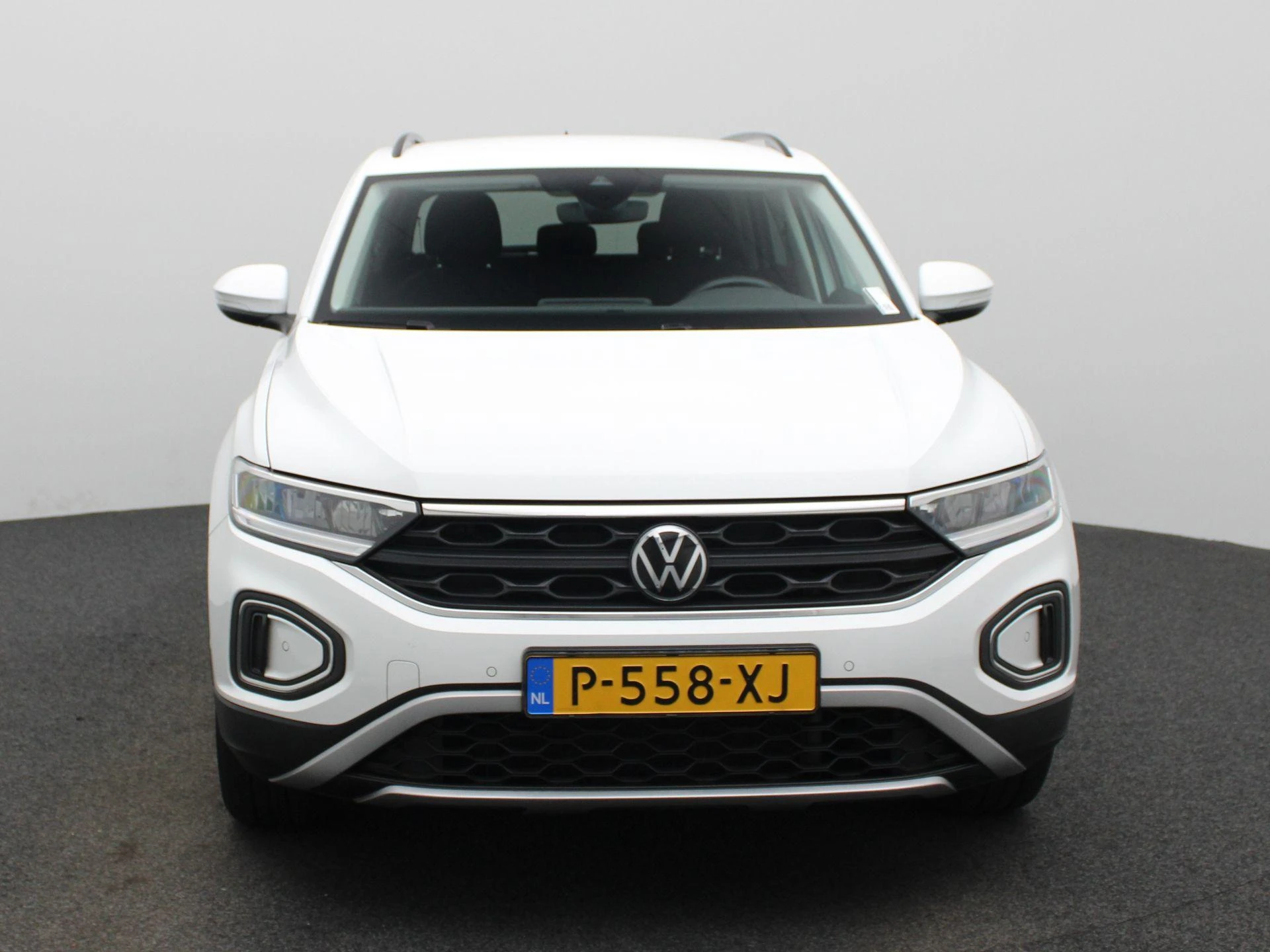 Volkswagen T-Roc met kenteken P-558-XJ – autofoto 4