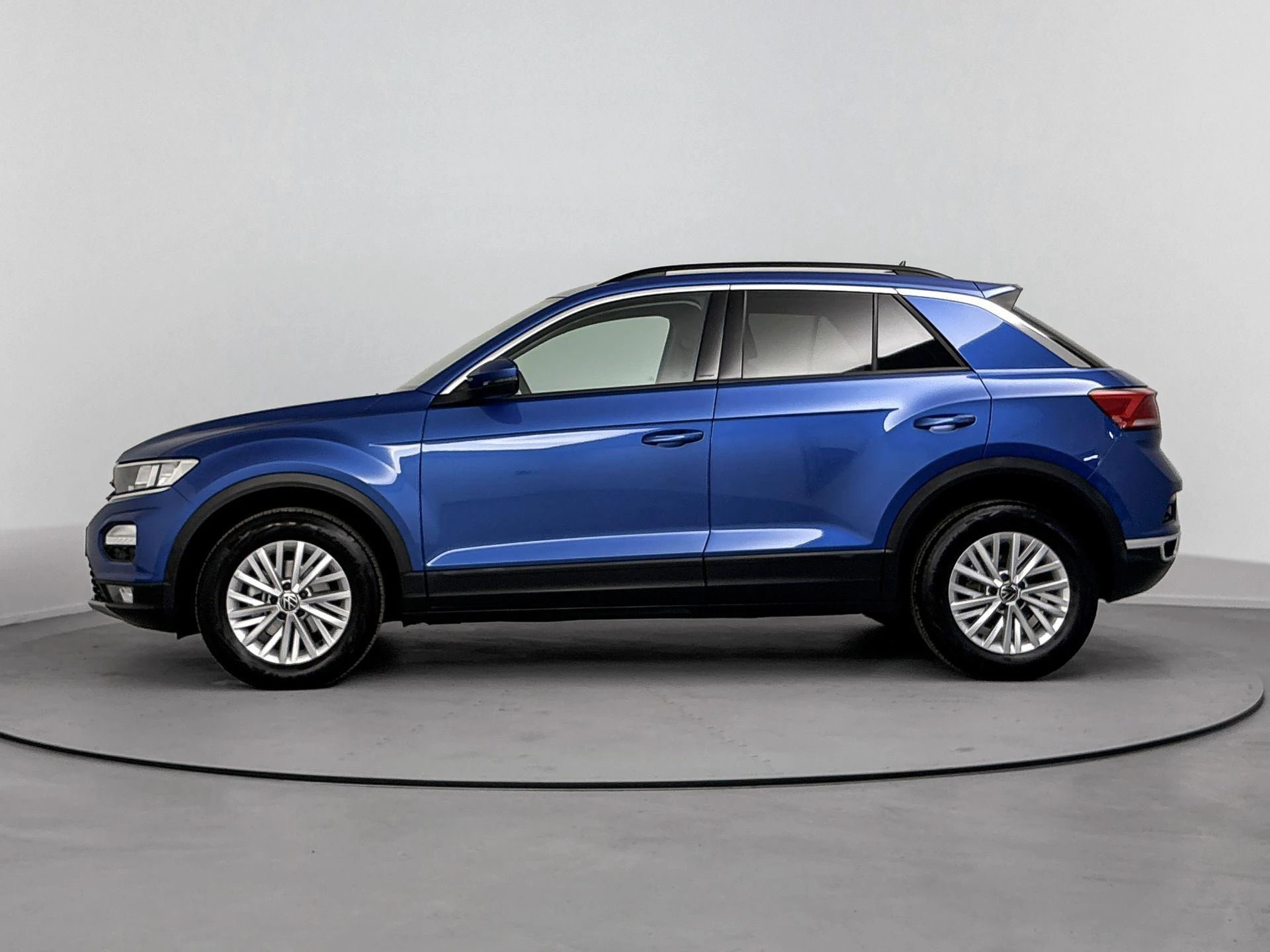 Volkswagen T-Roc met kenteken R-553-JS – autofoto 4