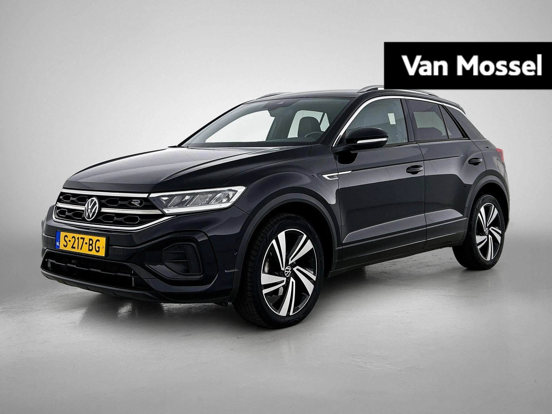 Volkswagen T-Roc met kenteken S-217-BG – autofoto 2