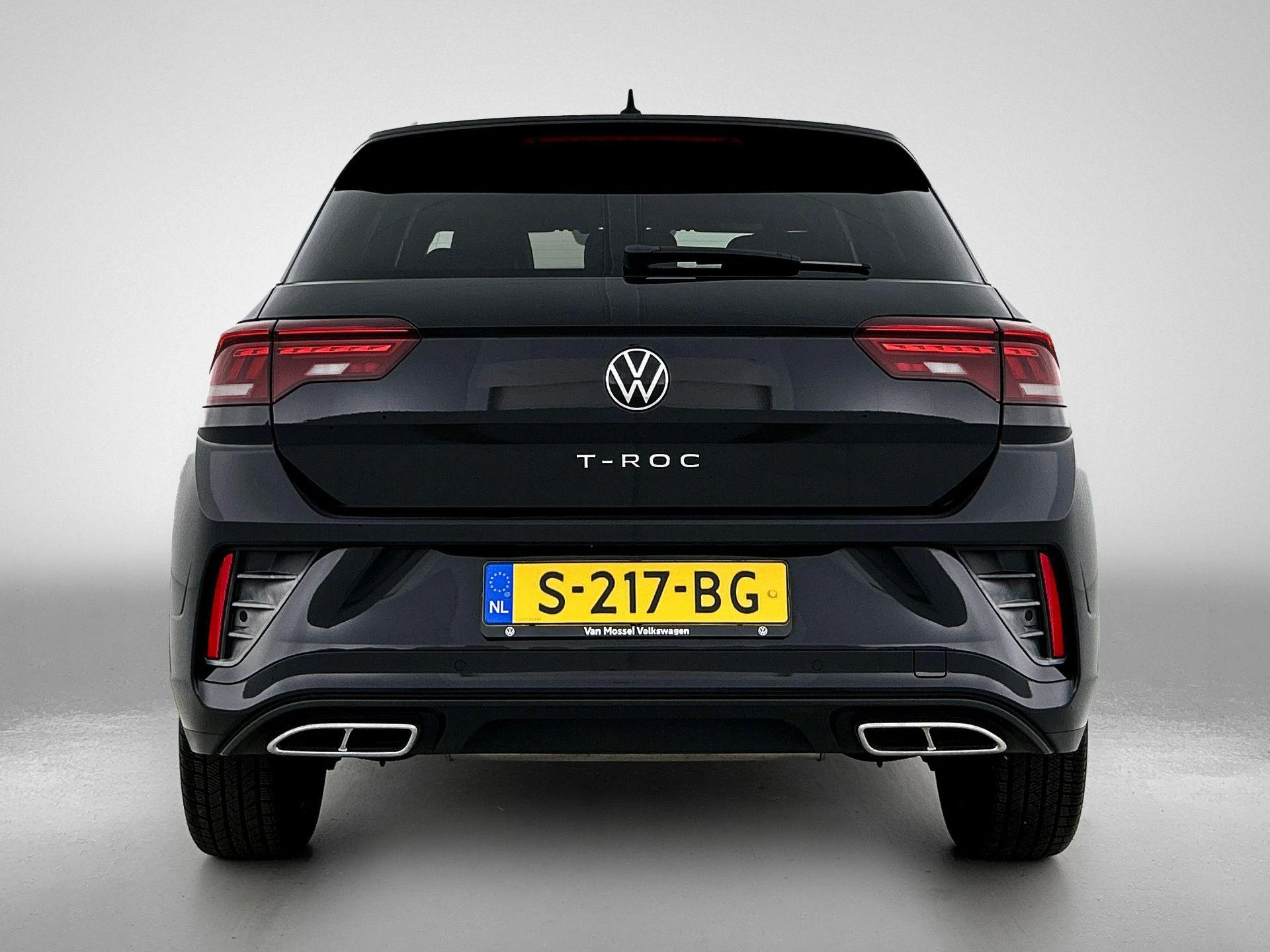 Volkswagen T-Roc met kenteken S-217-BG – autofoto 5