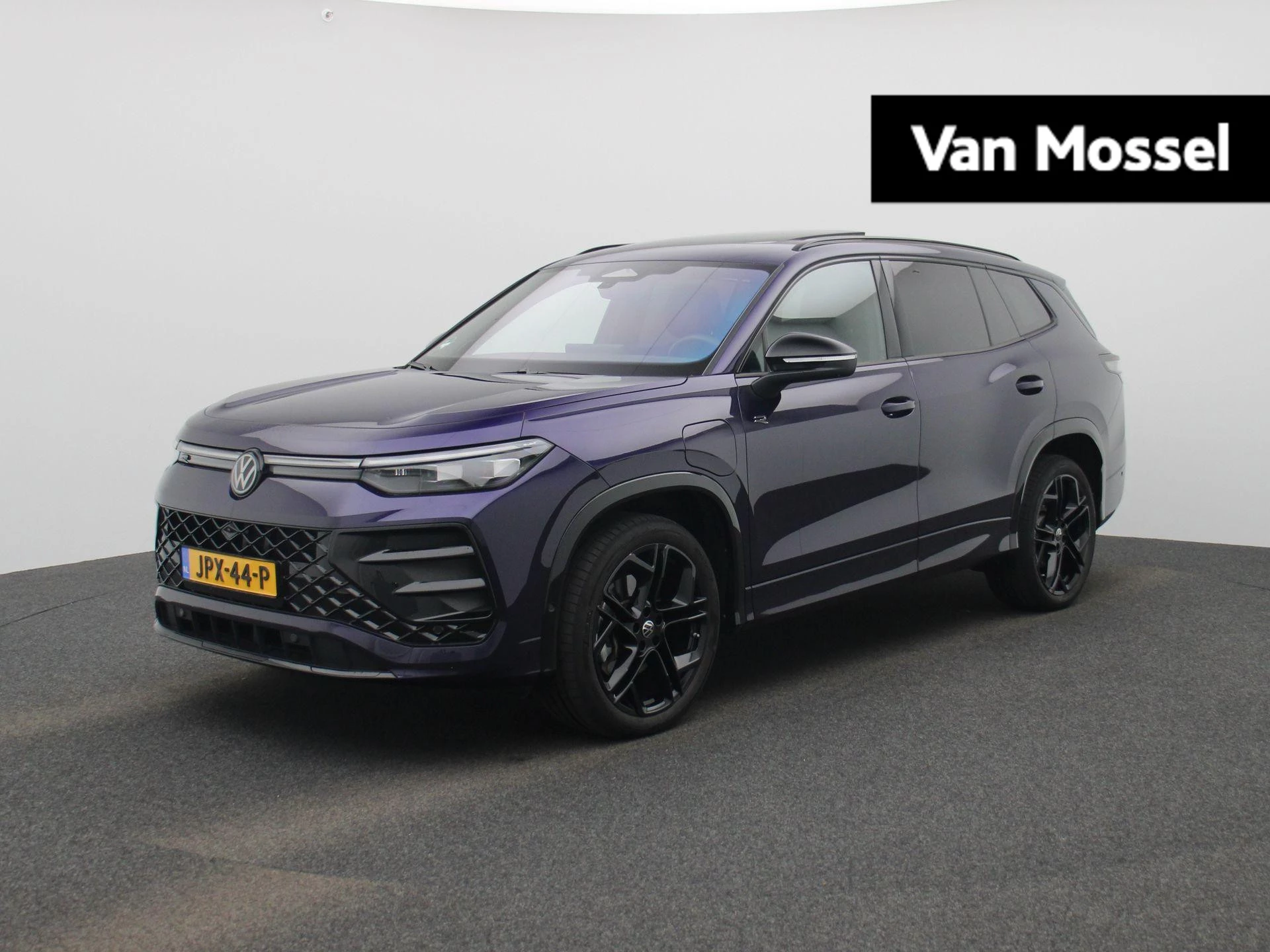 Volkswagen Tayron met kenteken 116 – autofoto 2
