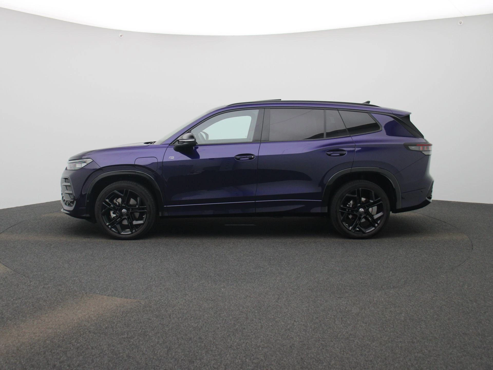 Volkswagen Tayron met kenteken 116 – autofoto 5