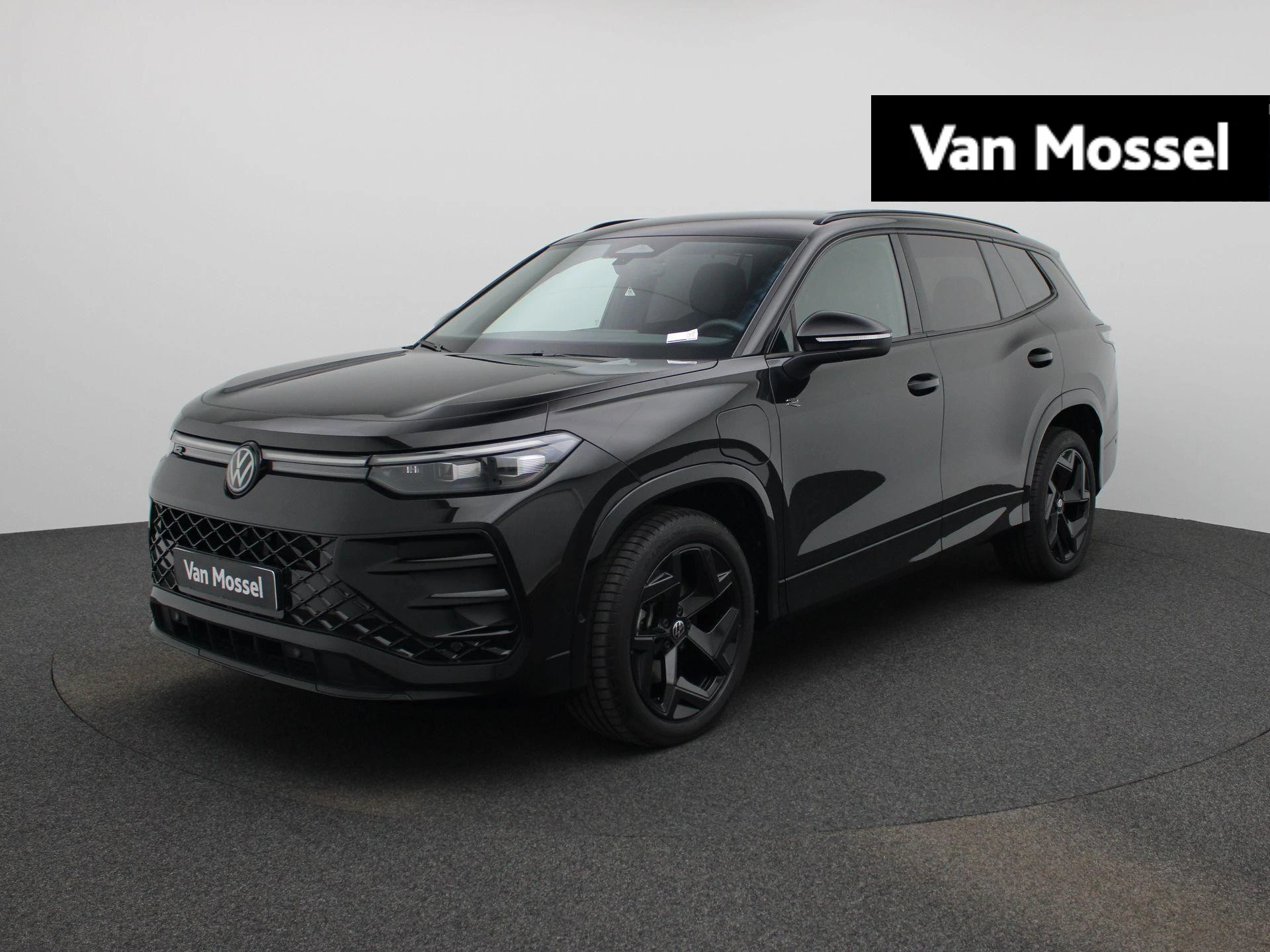 Volkswagen Tayron met kenteken KGV-34-P – autofoto 2