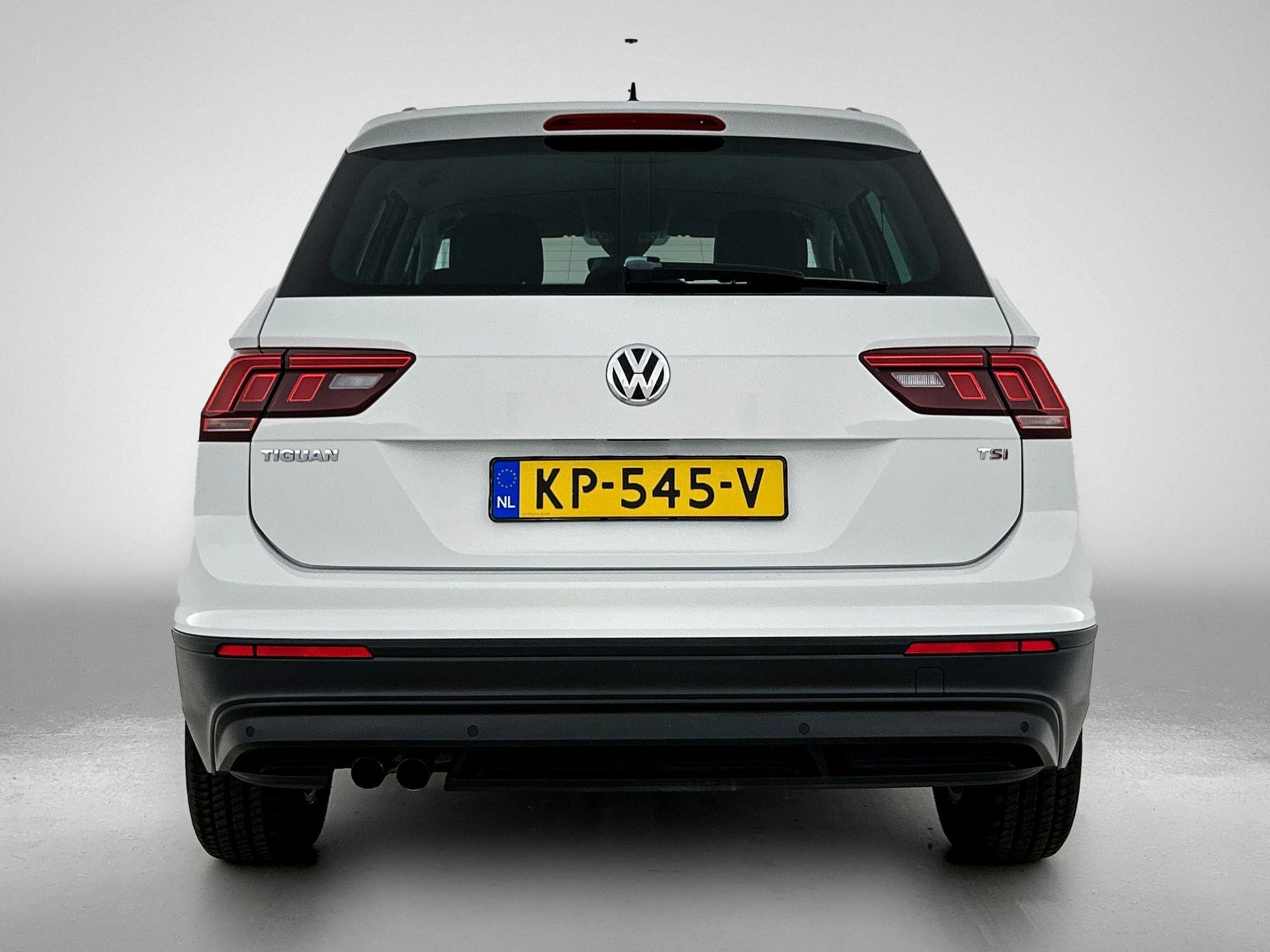 Volkswagen Tiguan met kenteken 57100 – autofoto 5
