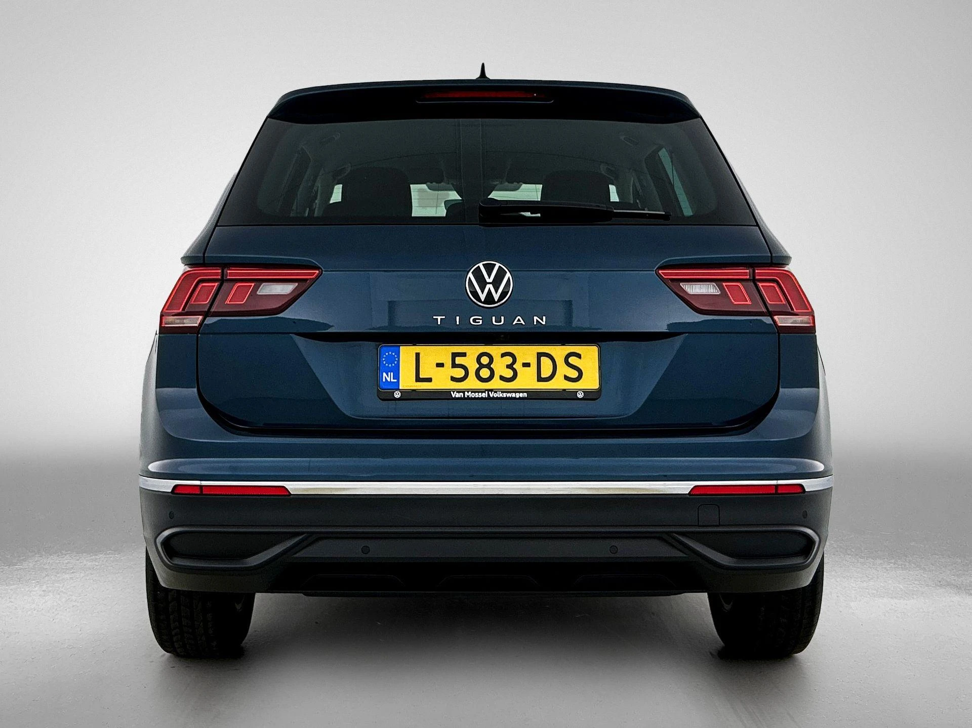 Volkswagen Tiguan met kenteken L-583-DS – autofoto 4