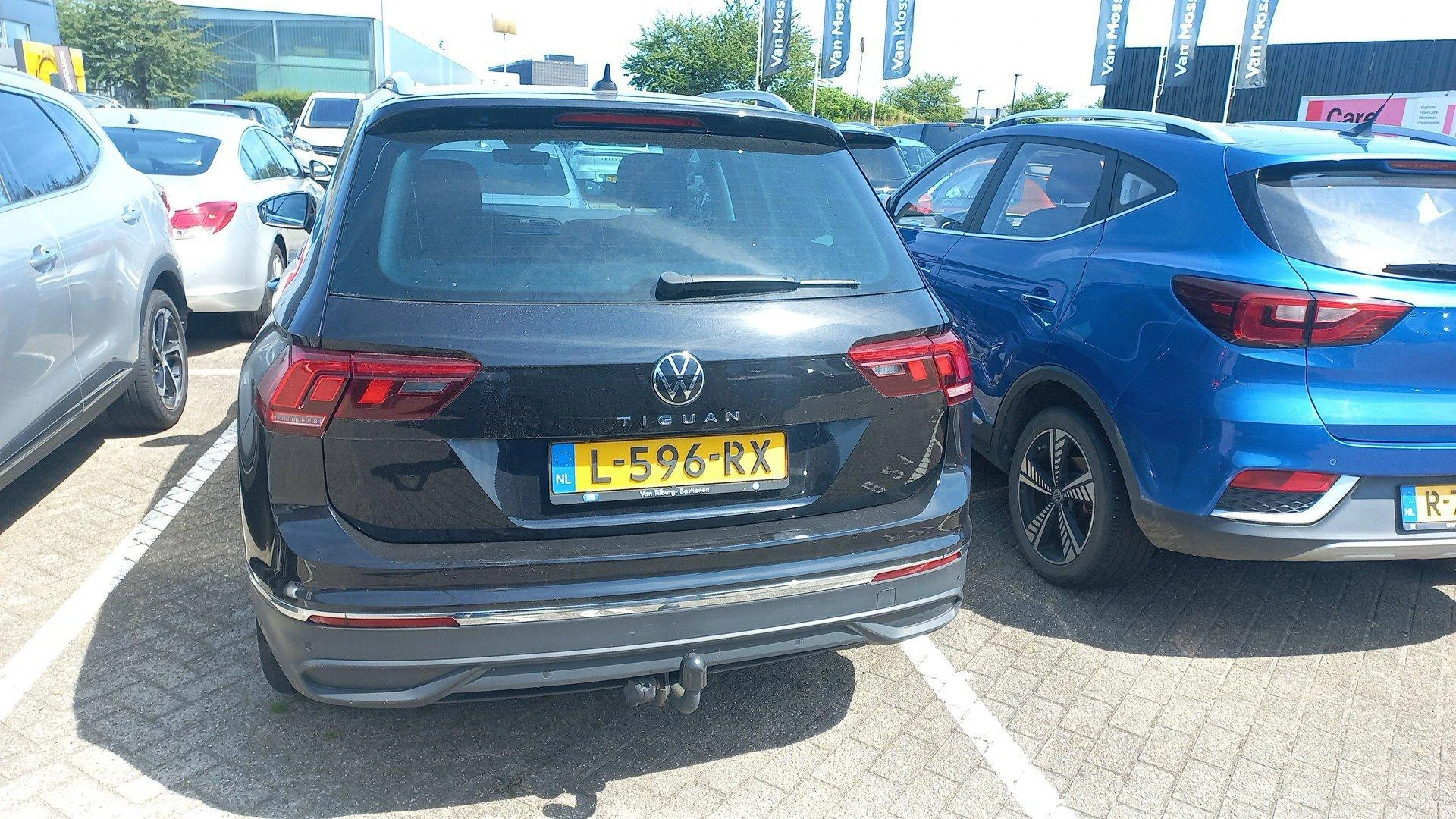 Volkswagen Tiguan met kenteken L-596-RX – autofoto 5