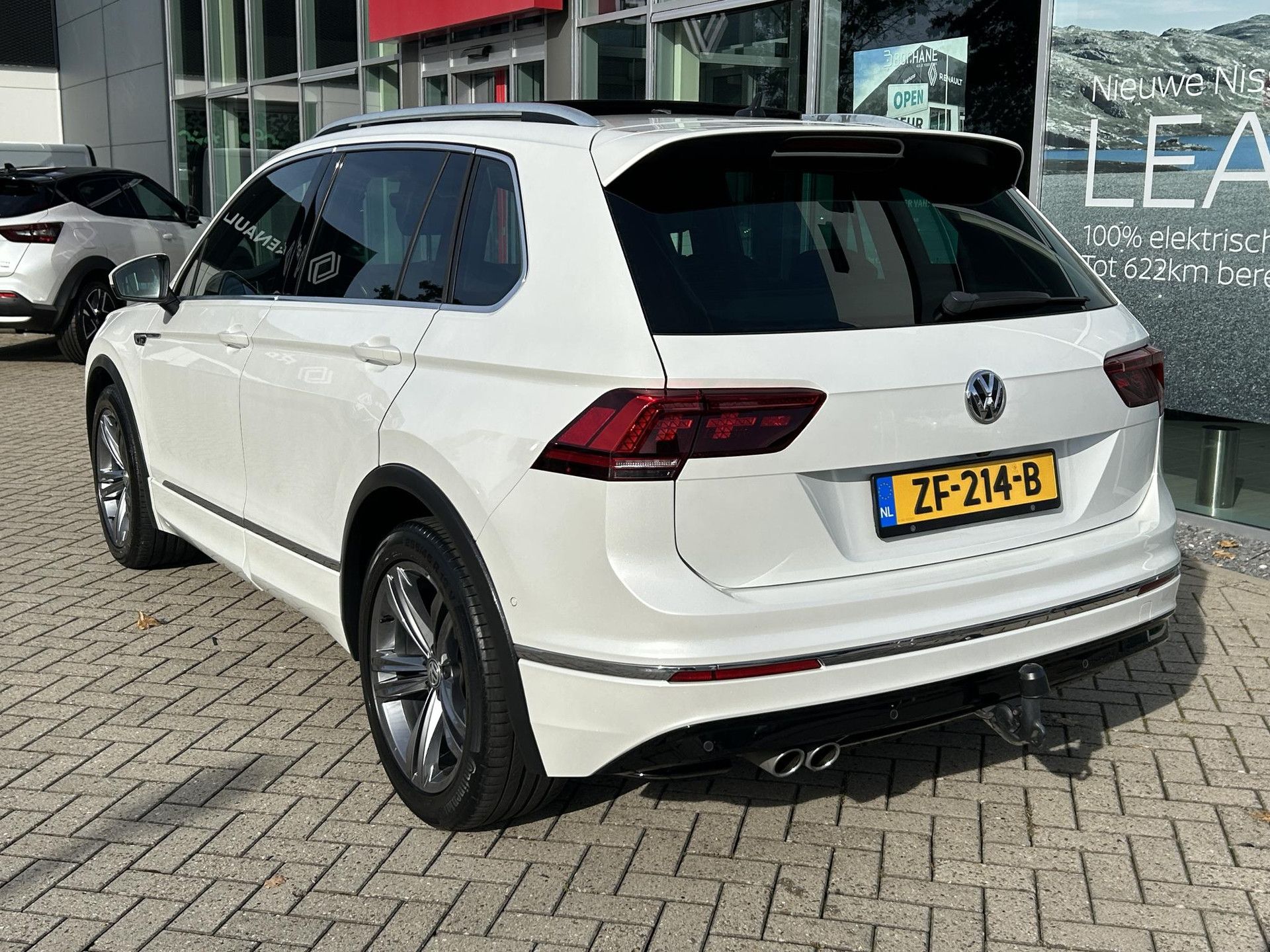 Volkswagen Tiguan met kenteken ZF-214-B – autofoto 3