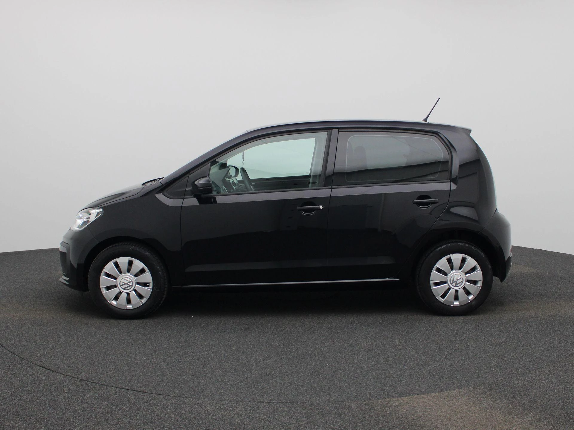Volkswagen up! met kenteken 49100 – autofoto 5
