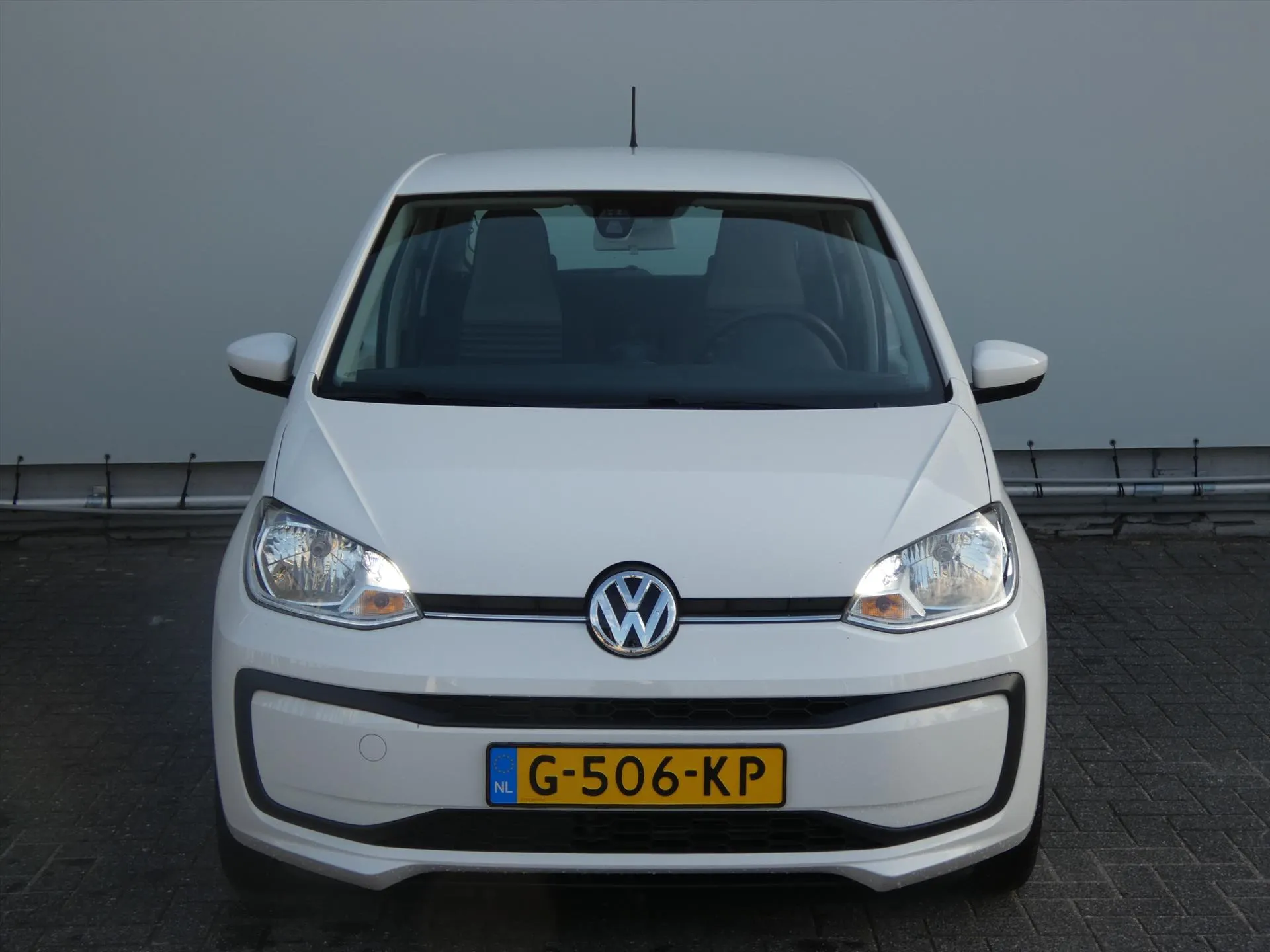 Volkswagen up! met kenteken G-506-KP – autofoto 2