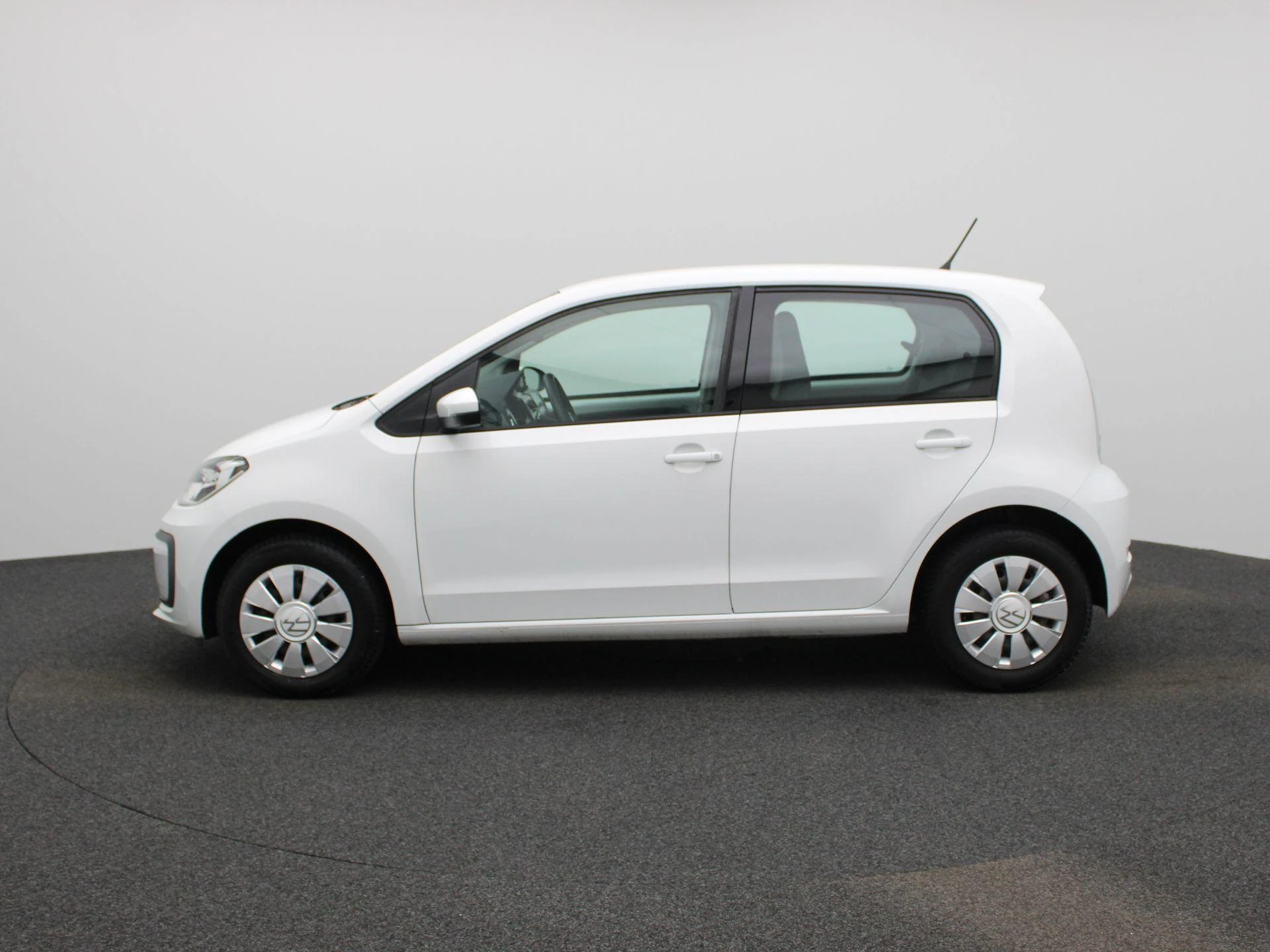 Volkswagen up! met kenteken L-777-FH – autofoto 5